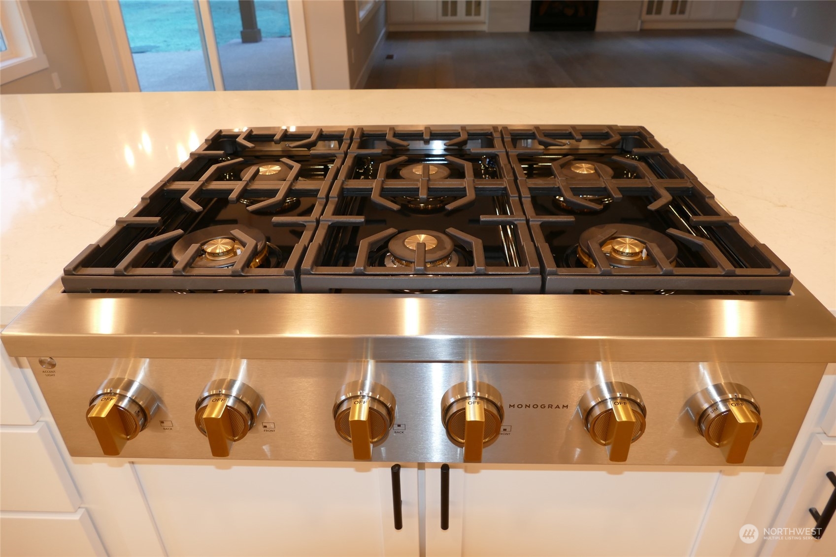 3110 Country Club Road NW