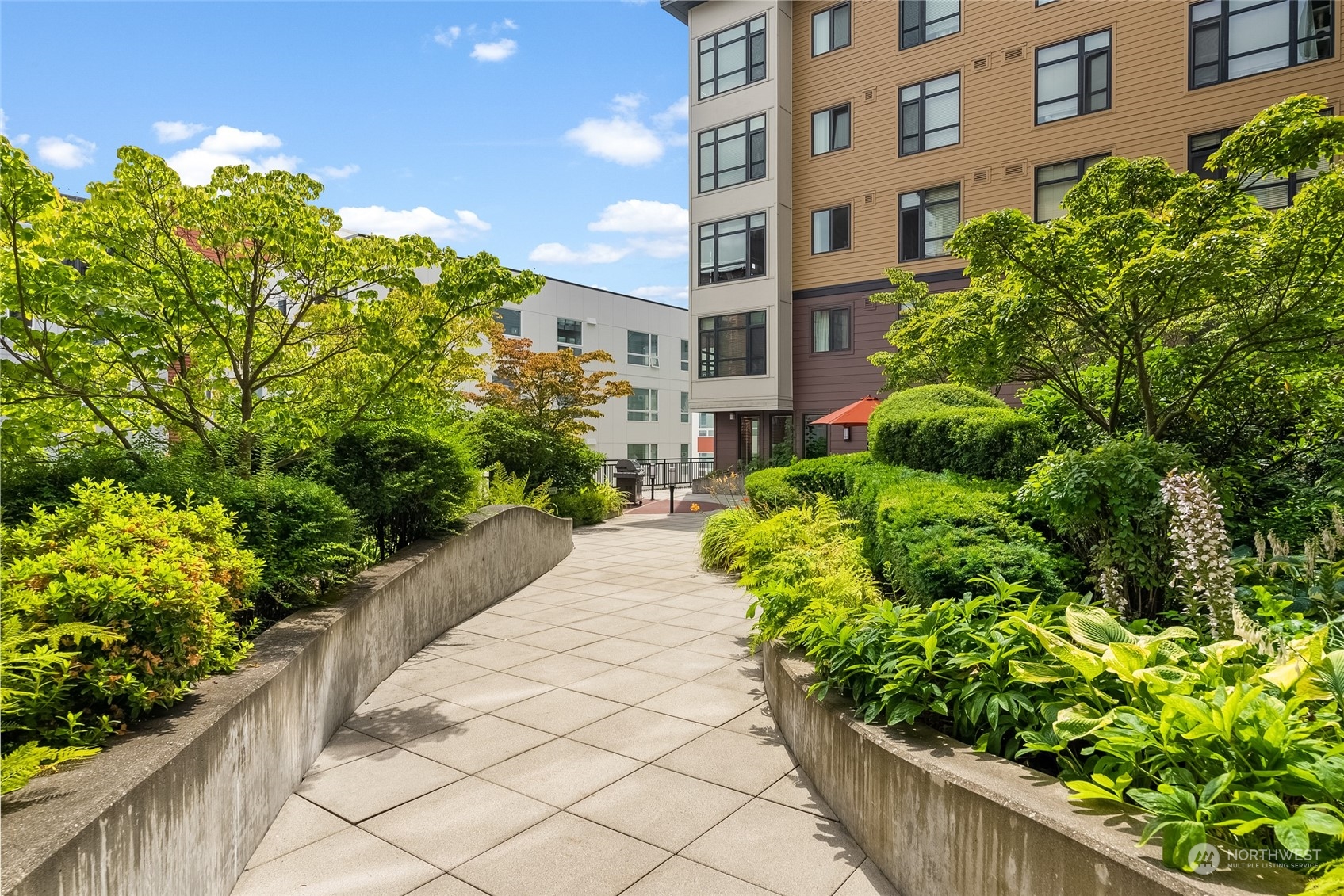 1501 Tacoma Ave S Unit: 401