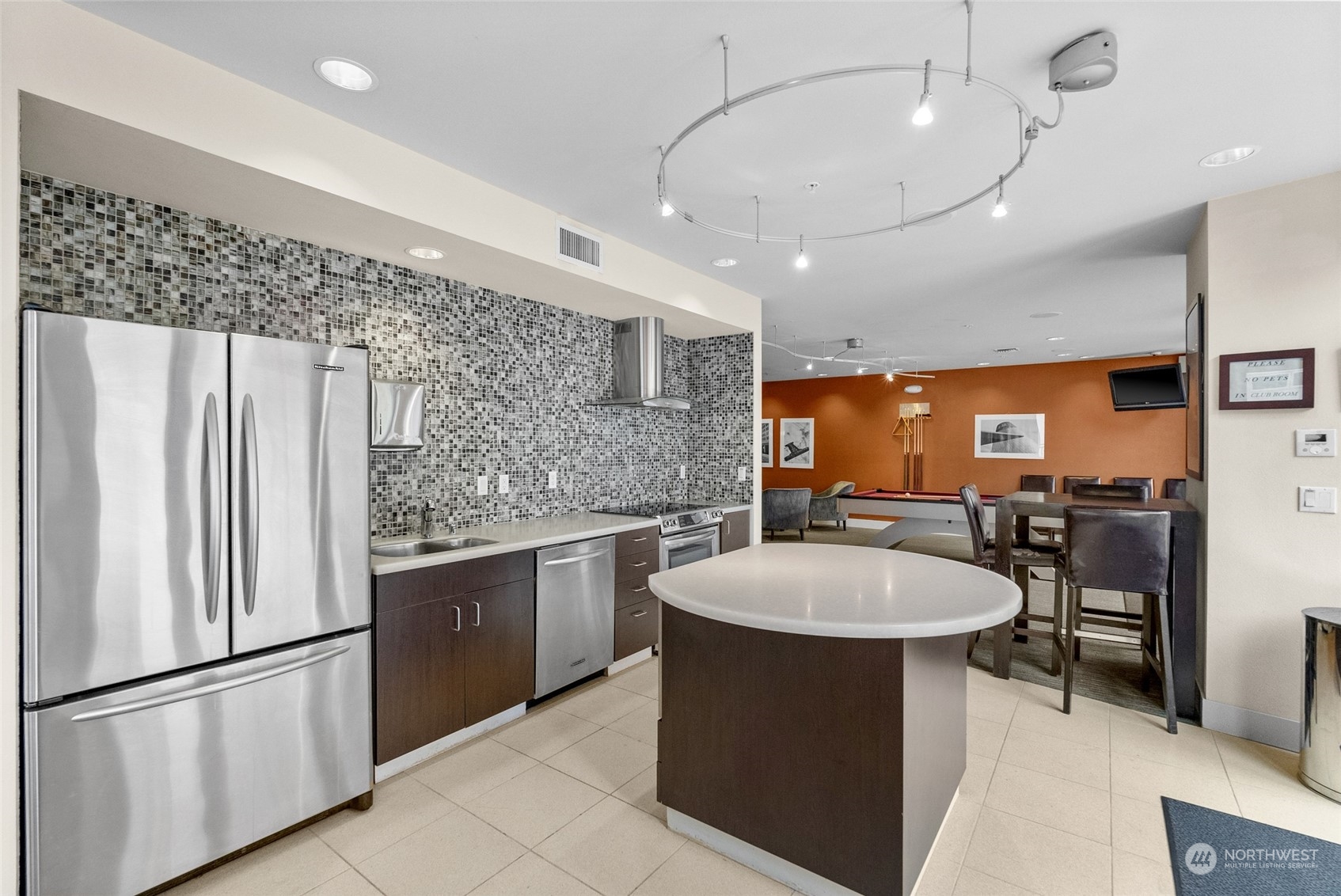 1501 Tacoma Ave S Unit: 401