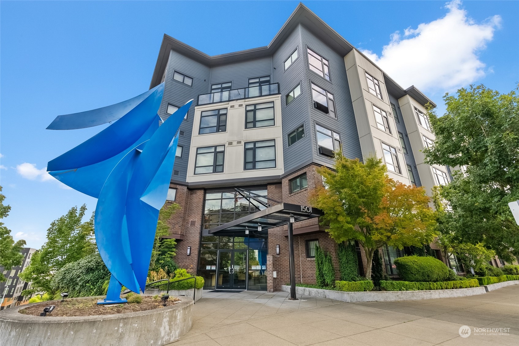 1501 Tacoma Ave S Unit: 401