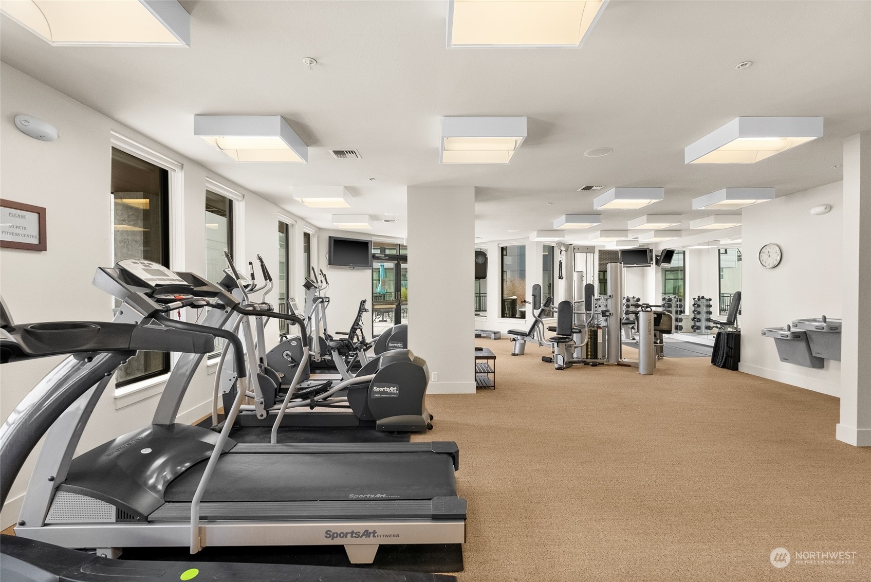 1501 Tacoma Ave S Unit: 401