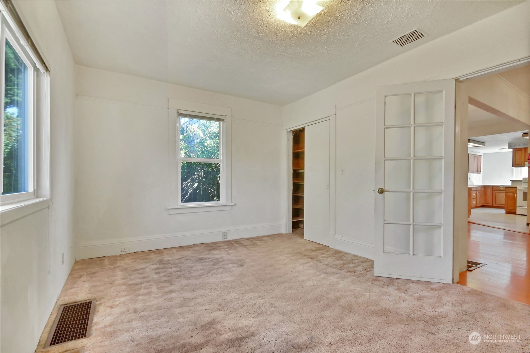 5025 S K Street , -3626