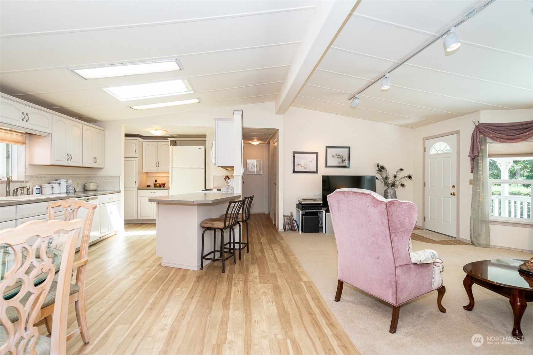 5315 Oyster Bay Road NW