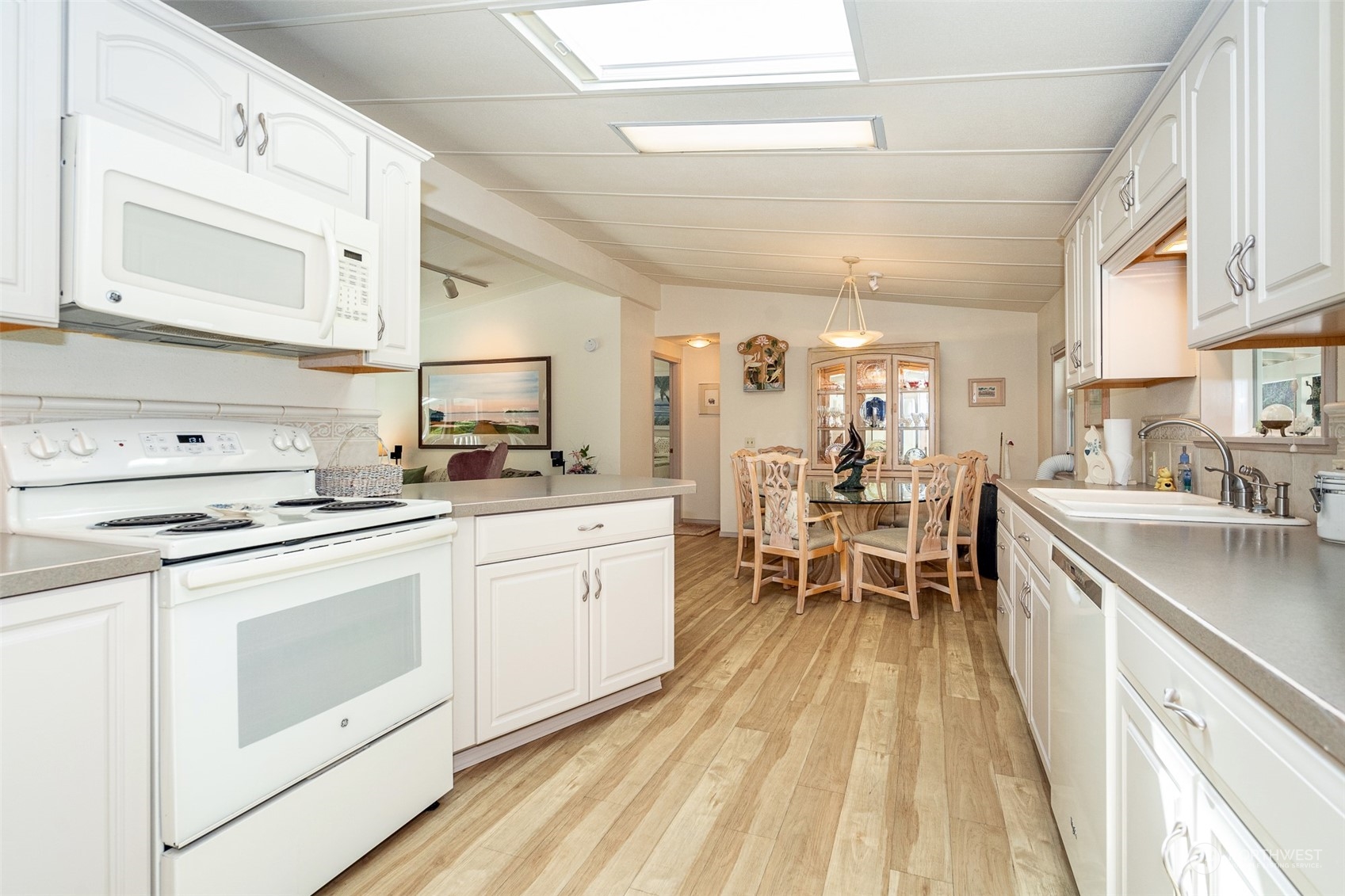 5315 Oyster Bay Road NW