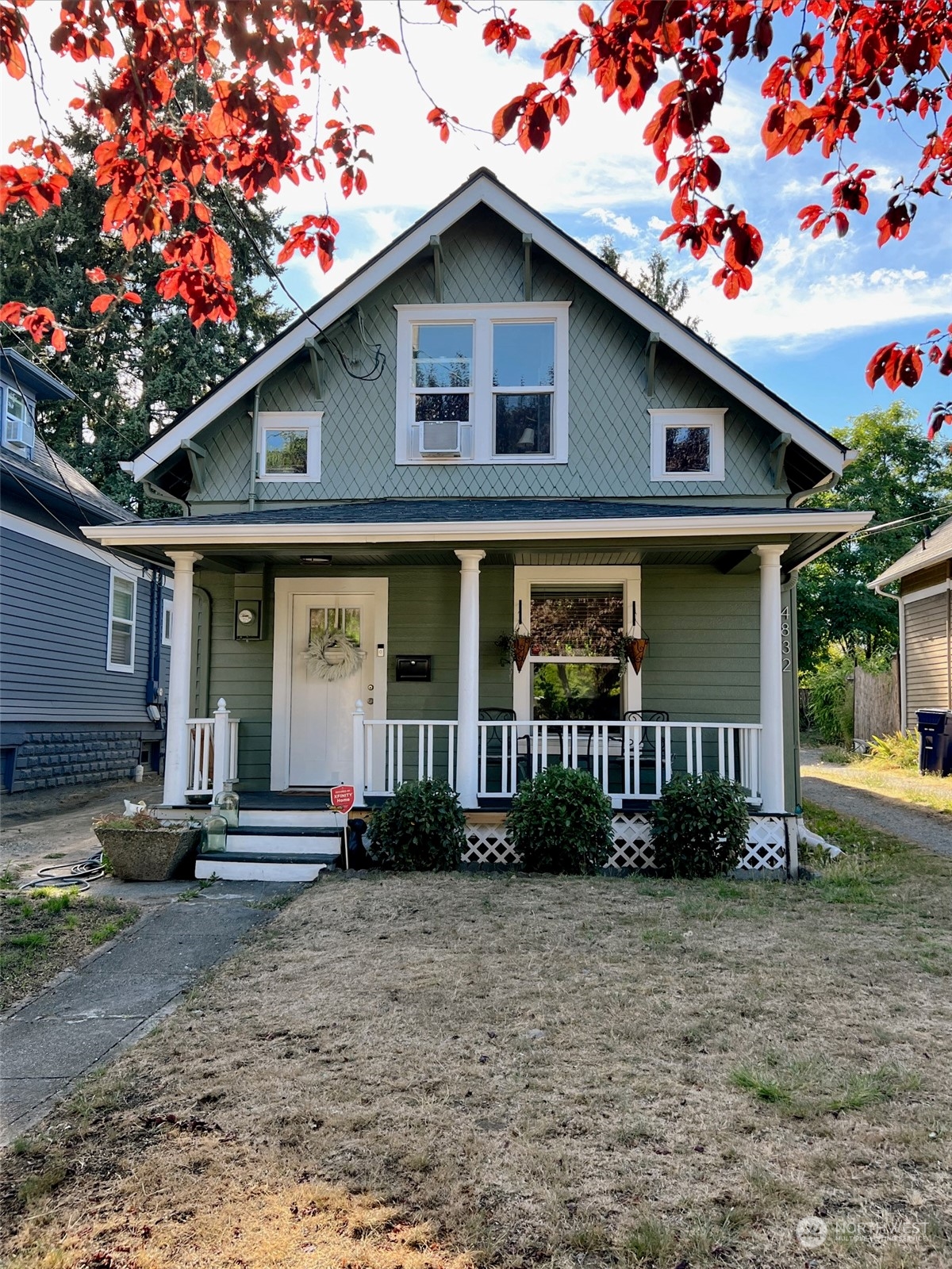 4832 S Thompson Avenue