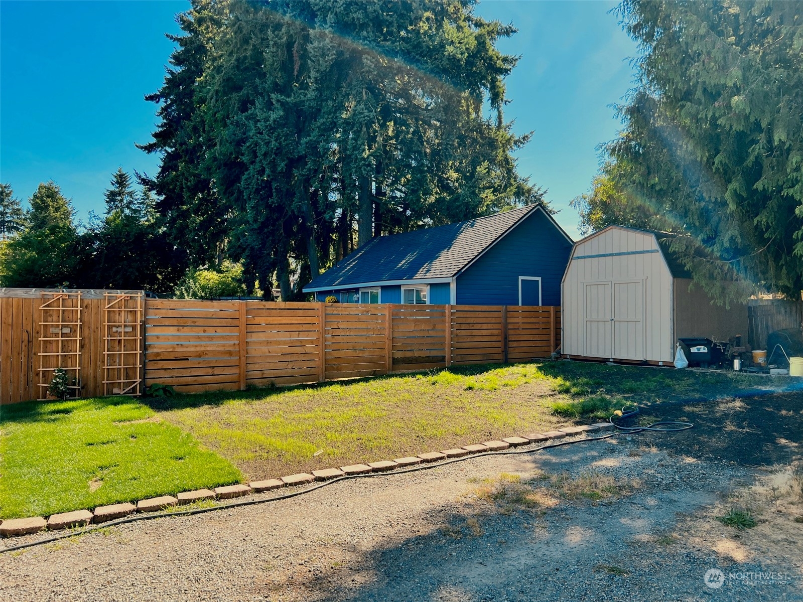 4832 S Thompson Avenue