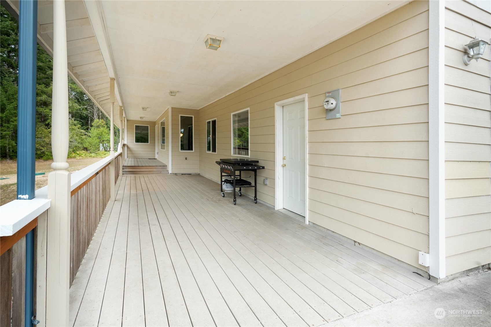 71 SE Mill Creek Ridge E