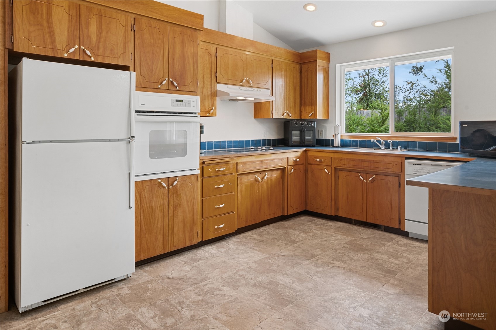 71 SE Mill Creek Ridge E