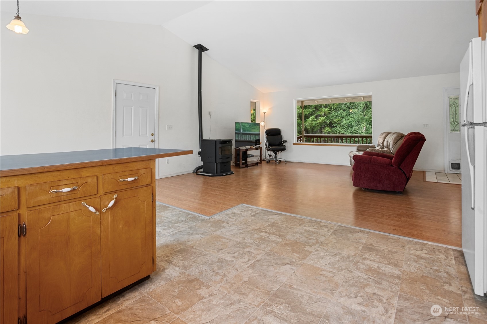 71 SE Mill Creek Ridge E