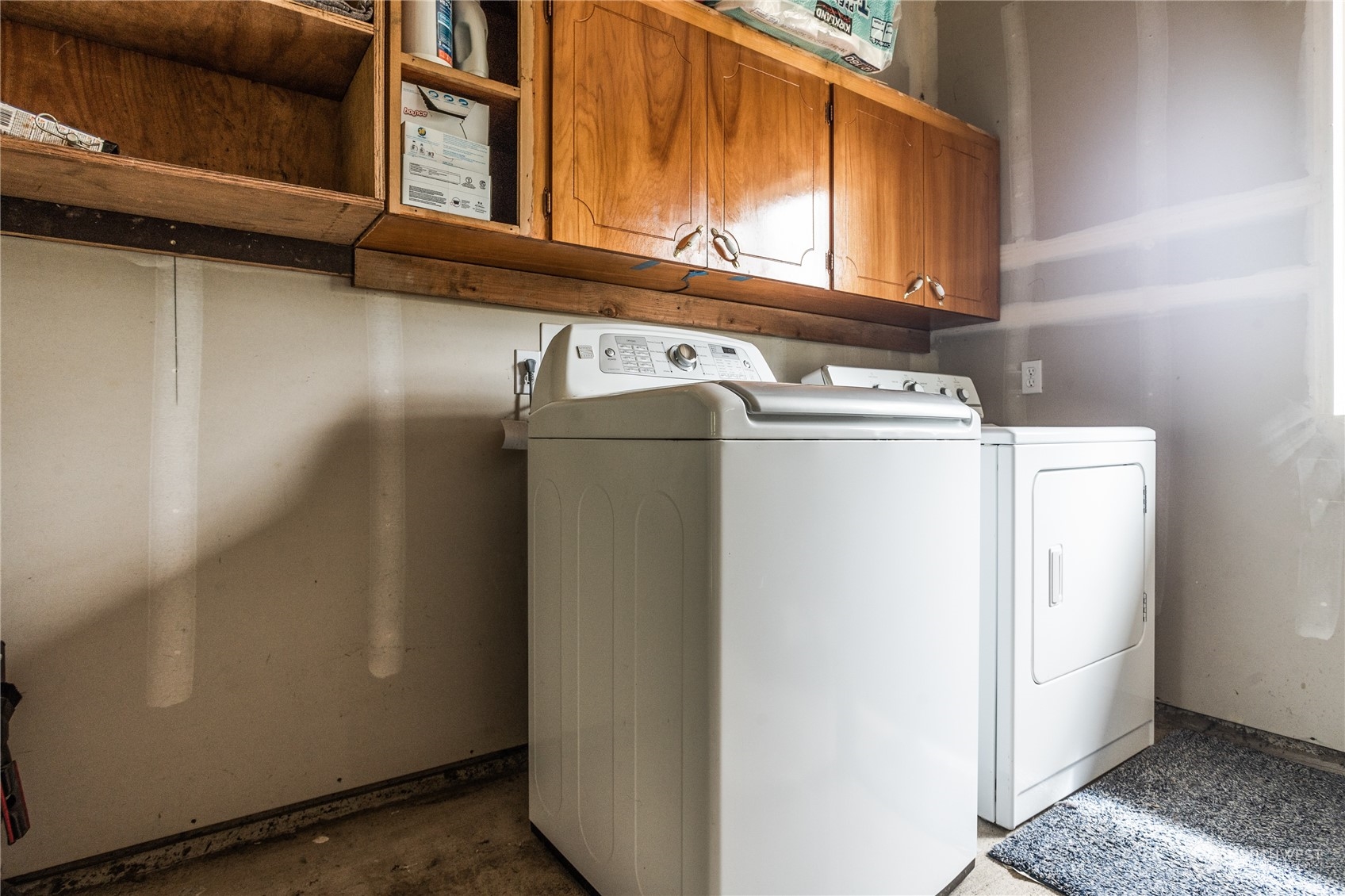 71 SE Mill Creek Ridge E