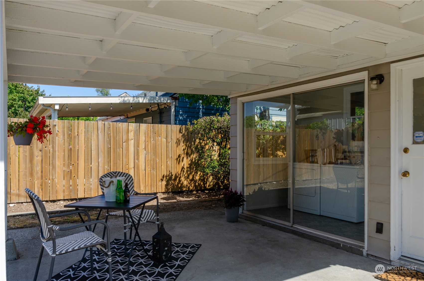 3322 N Cheyenne Street