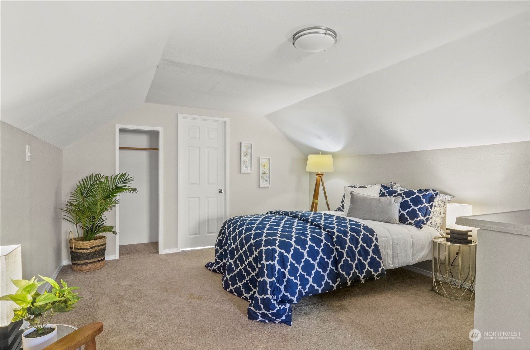 3322 N Cheyenne Street