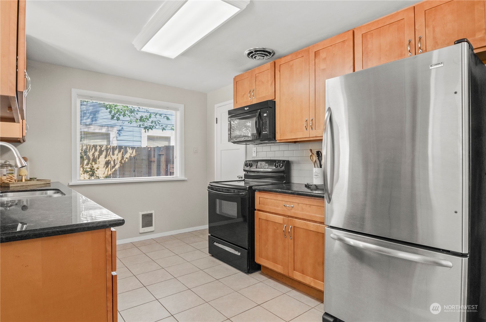 3322 N Cheyenne Street