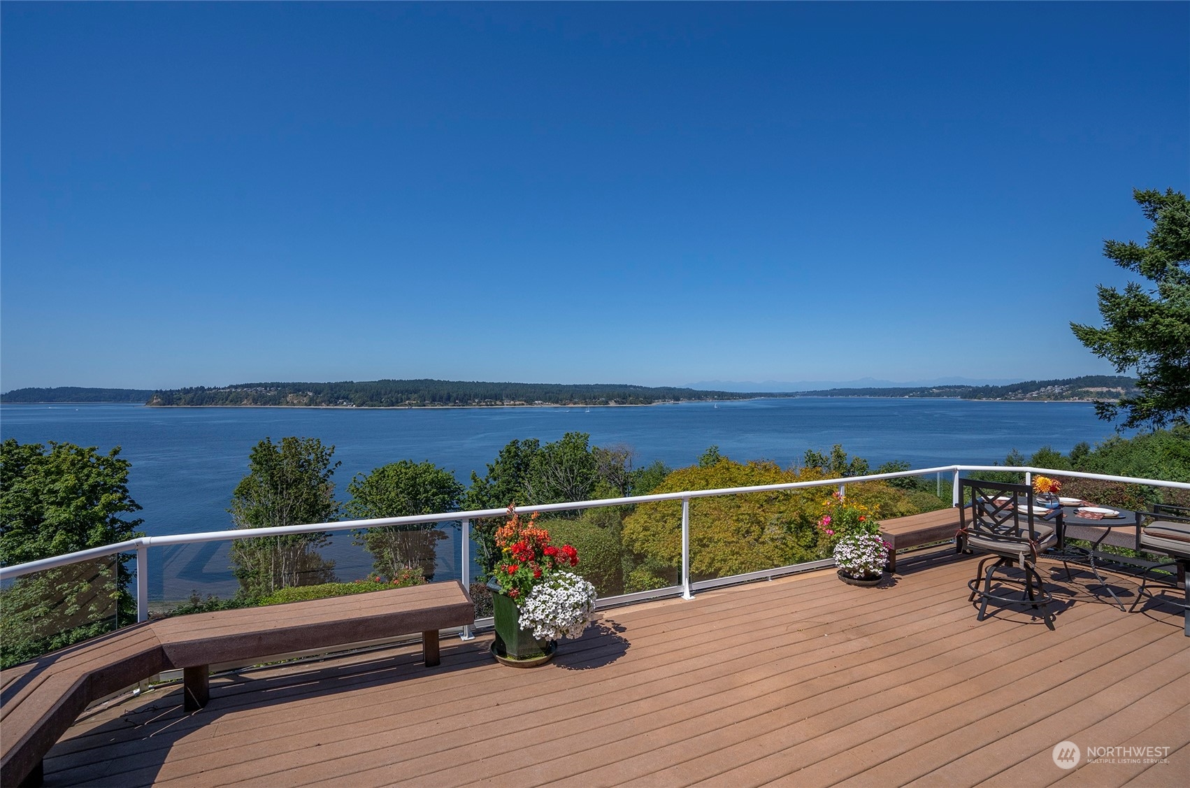 3502 Soundview Drive W