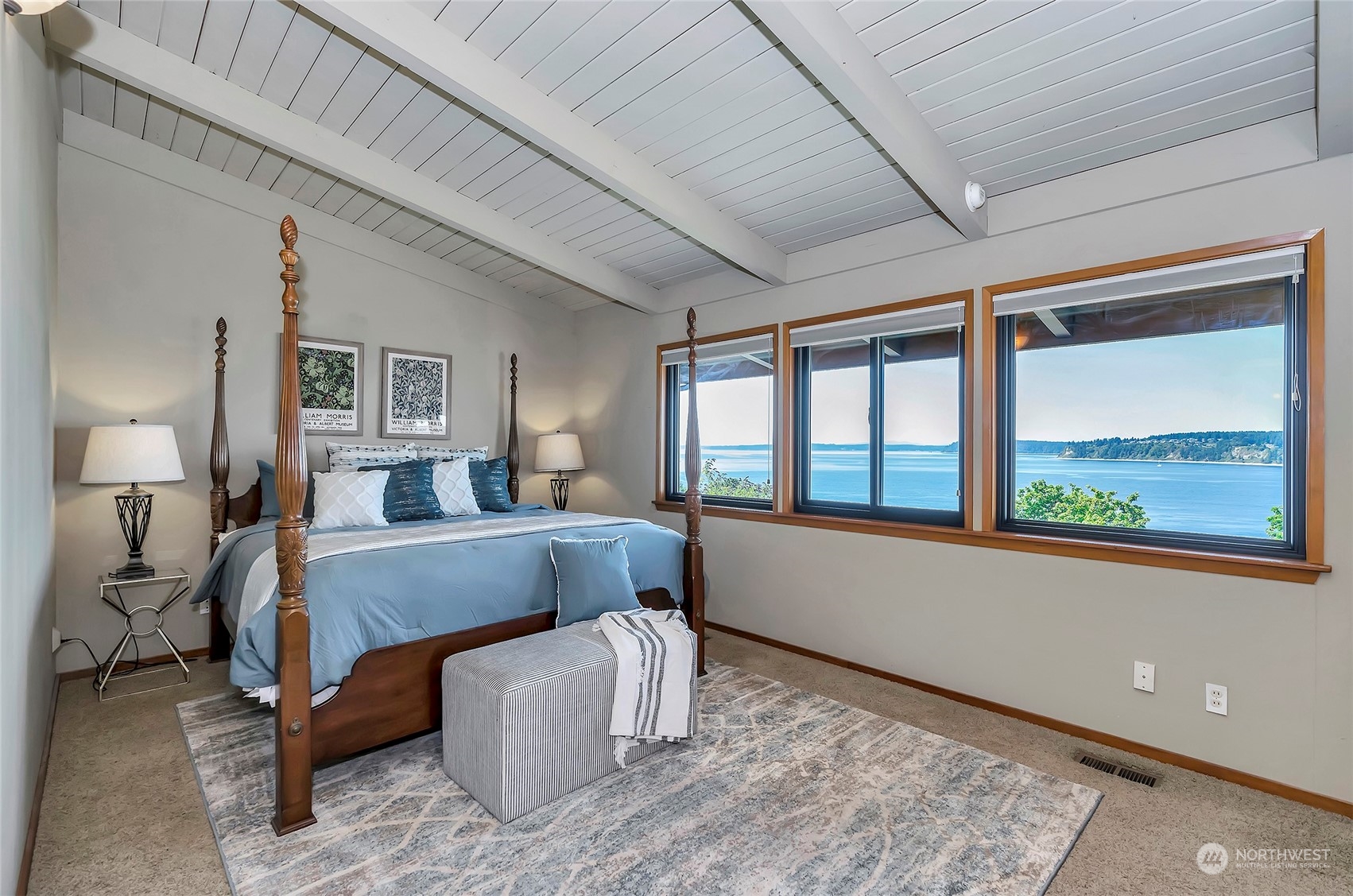 3502 Soundview Drive W