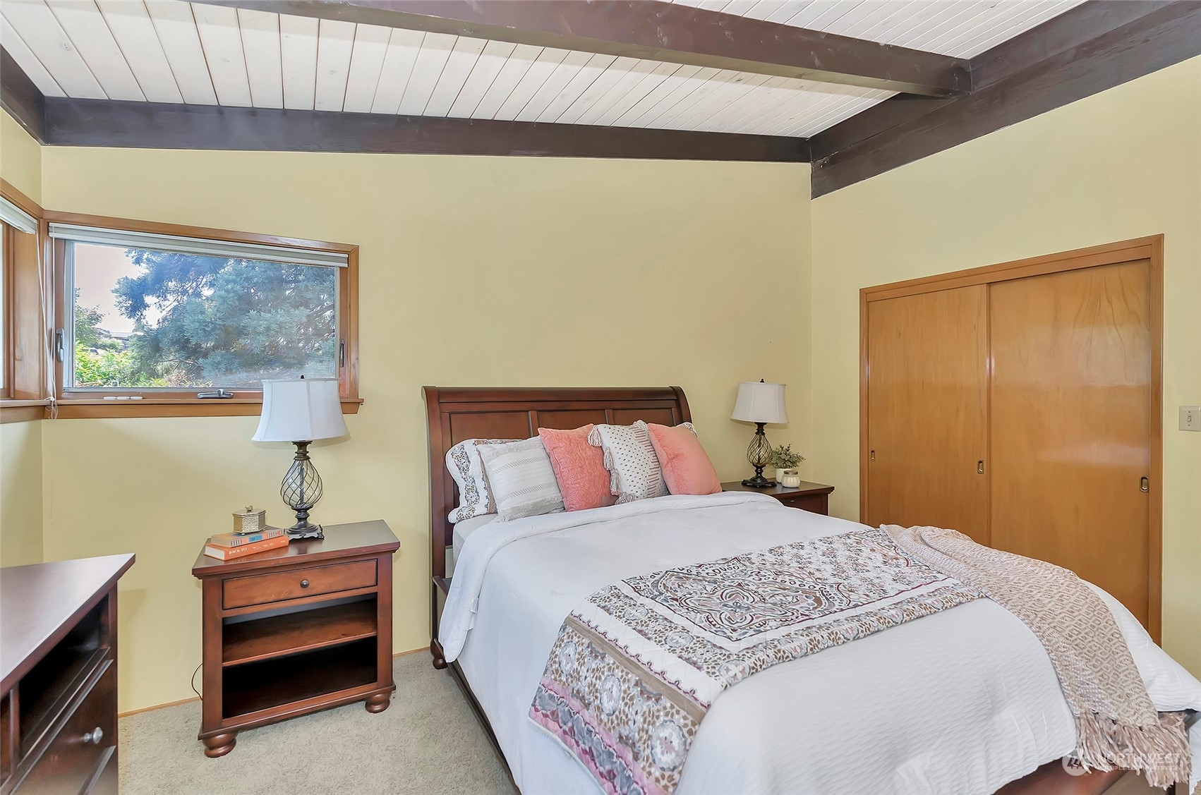 3502 Soundview Drive W