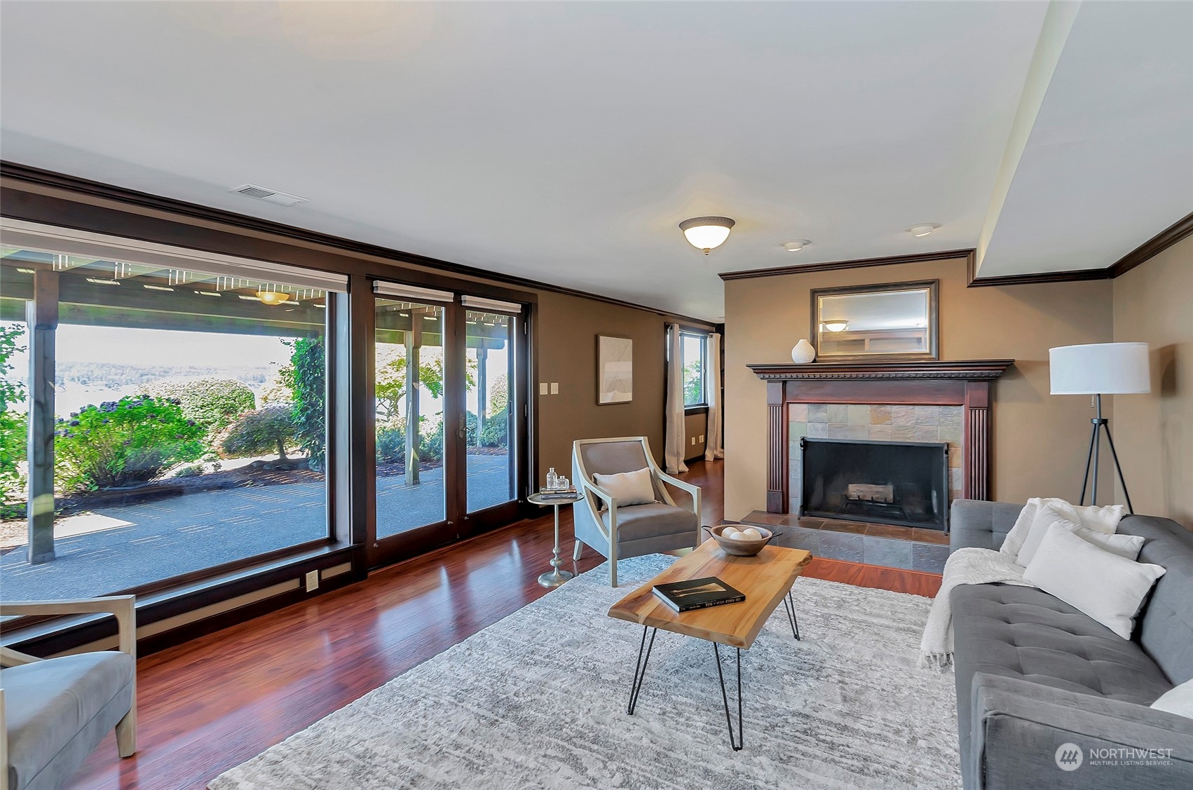 3502 Soundview Drive W