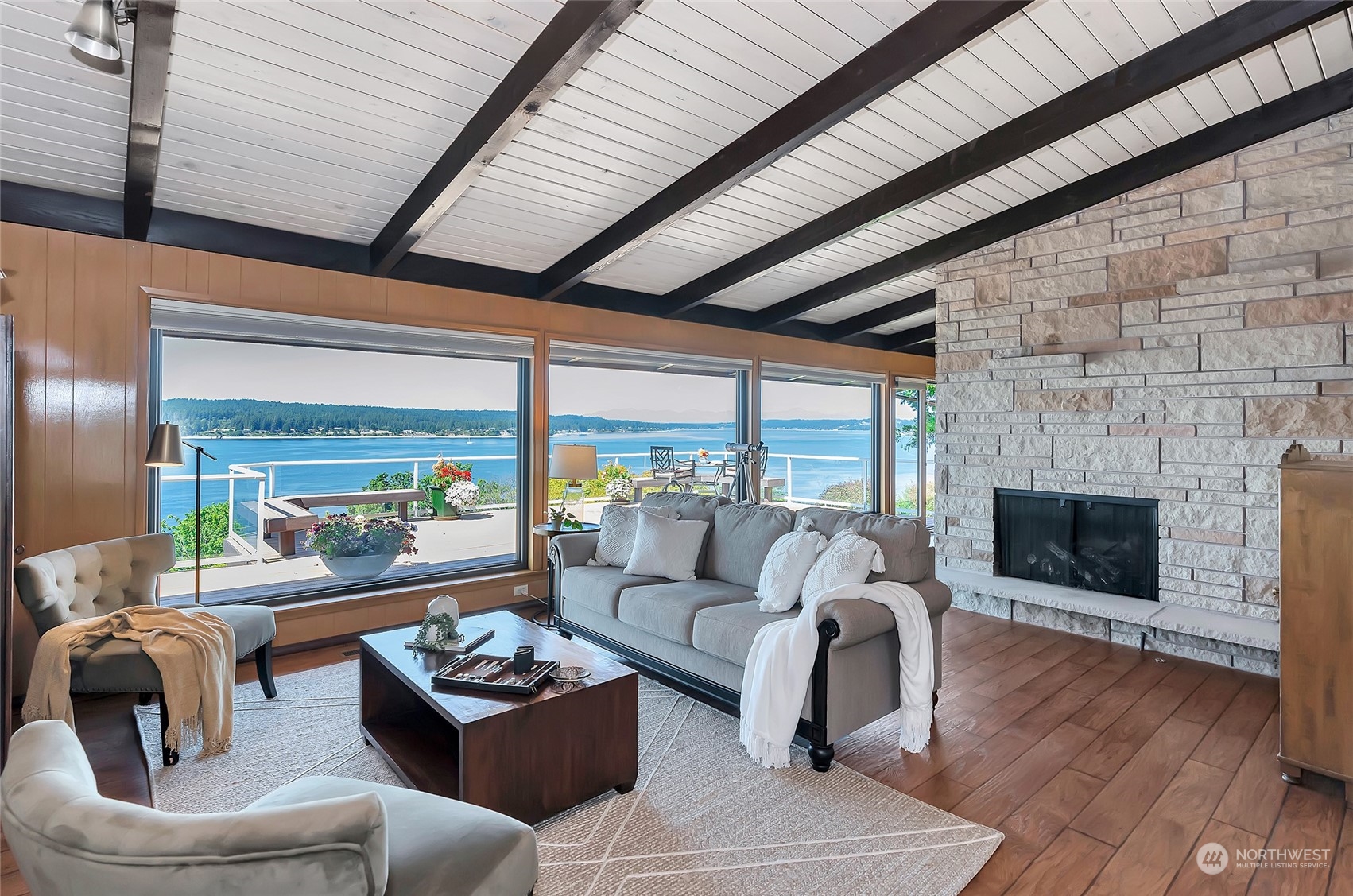 3502 Soundview Drive W