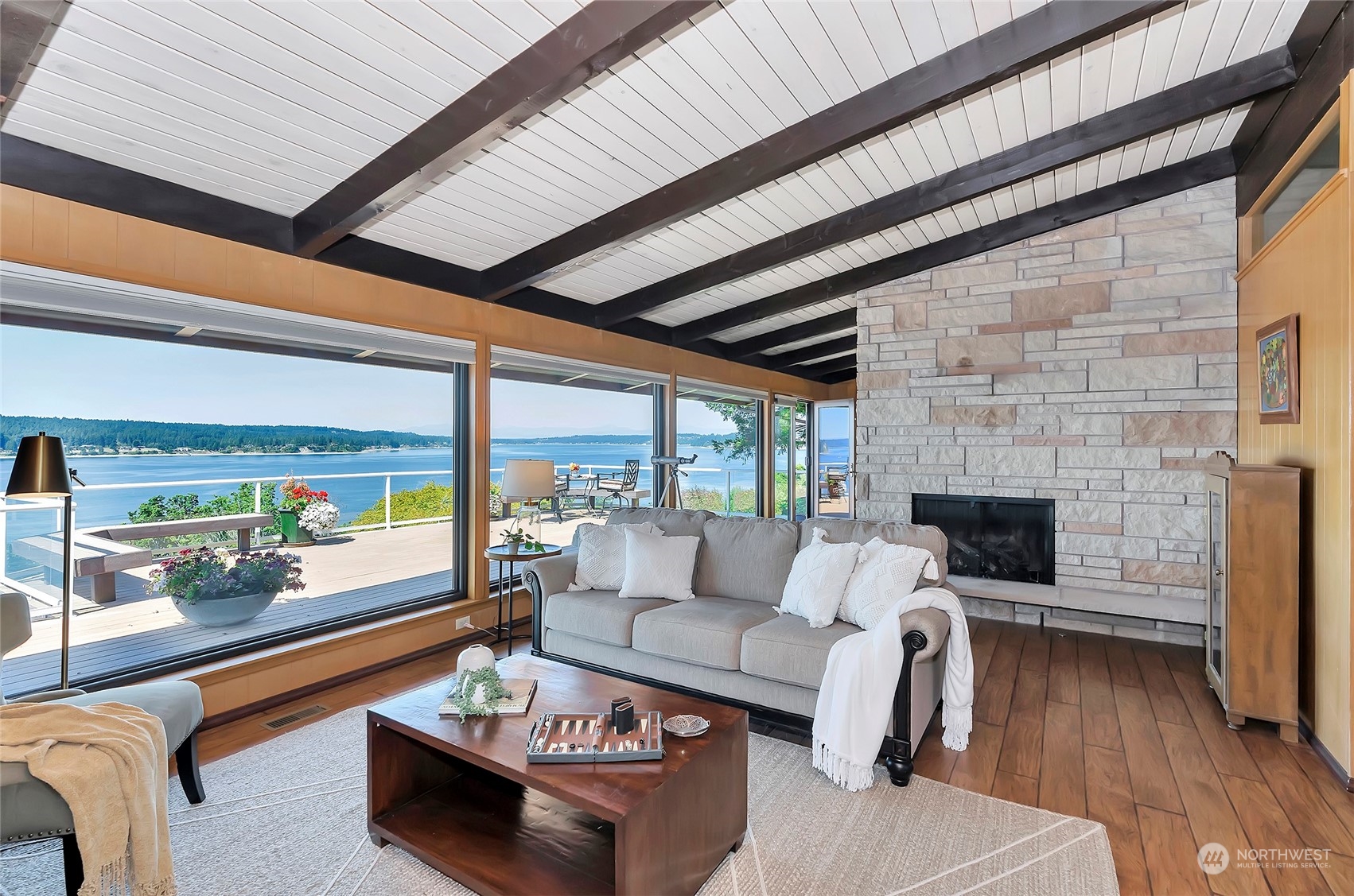 3502 Soundview Drive W