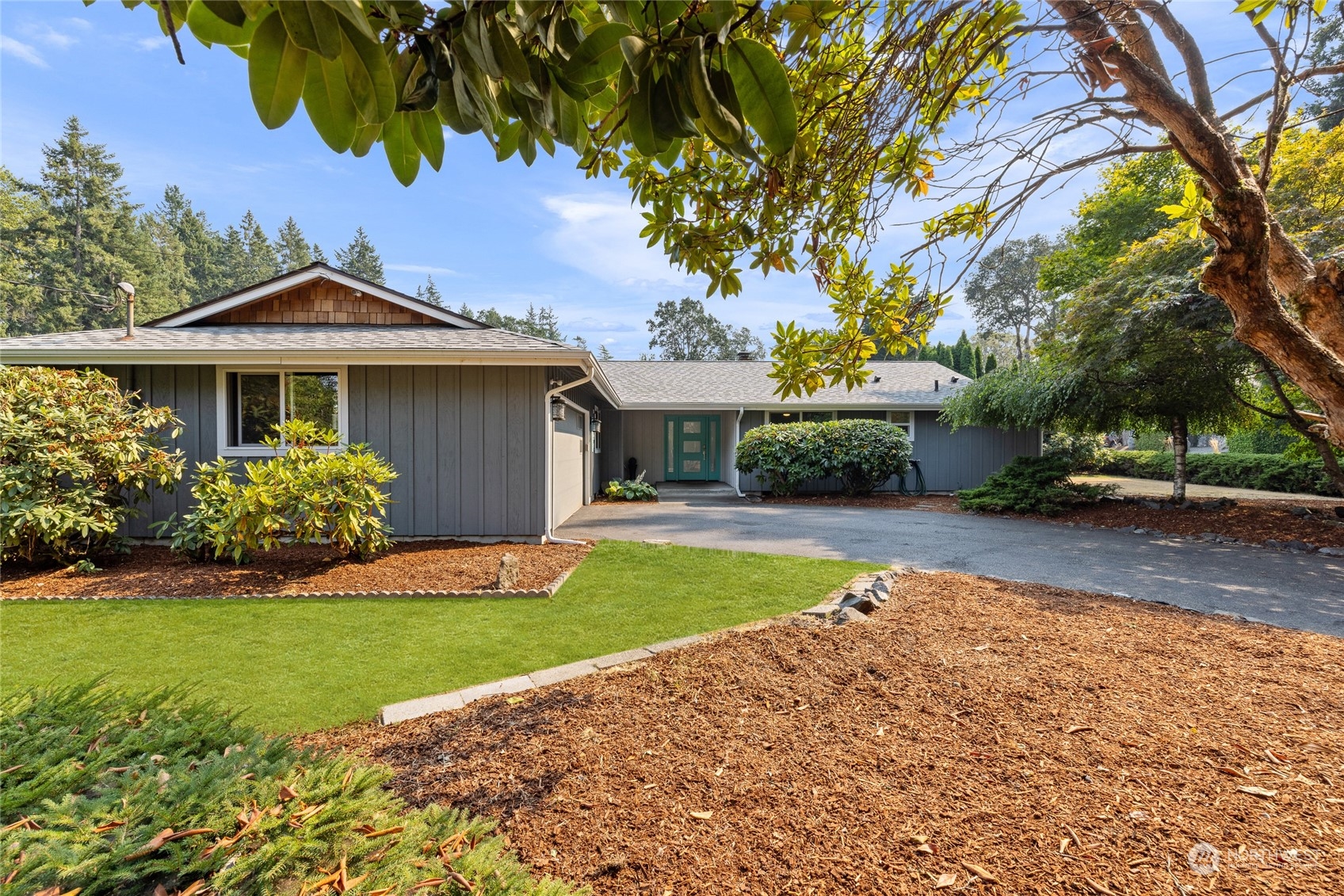 12203 Oak Tree Place SW