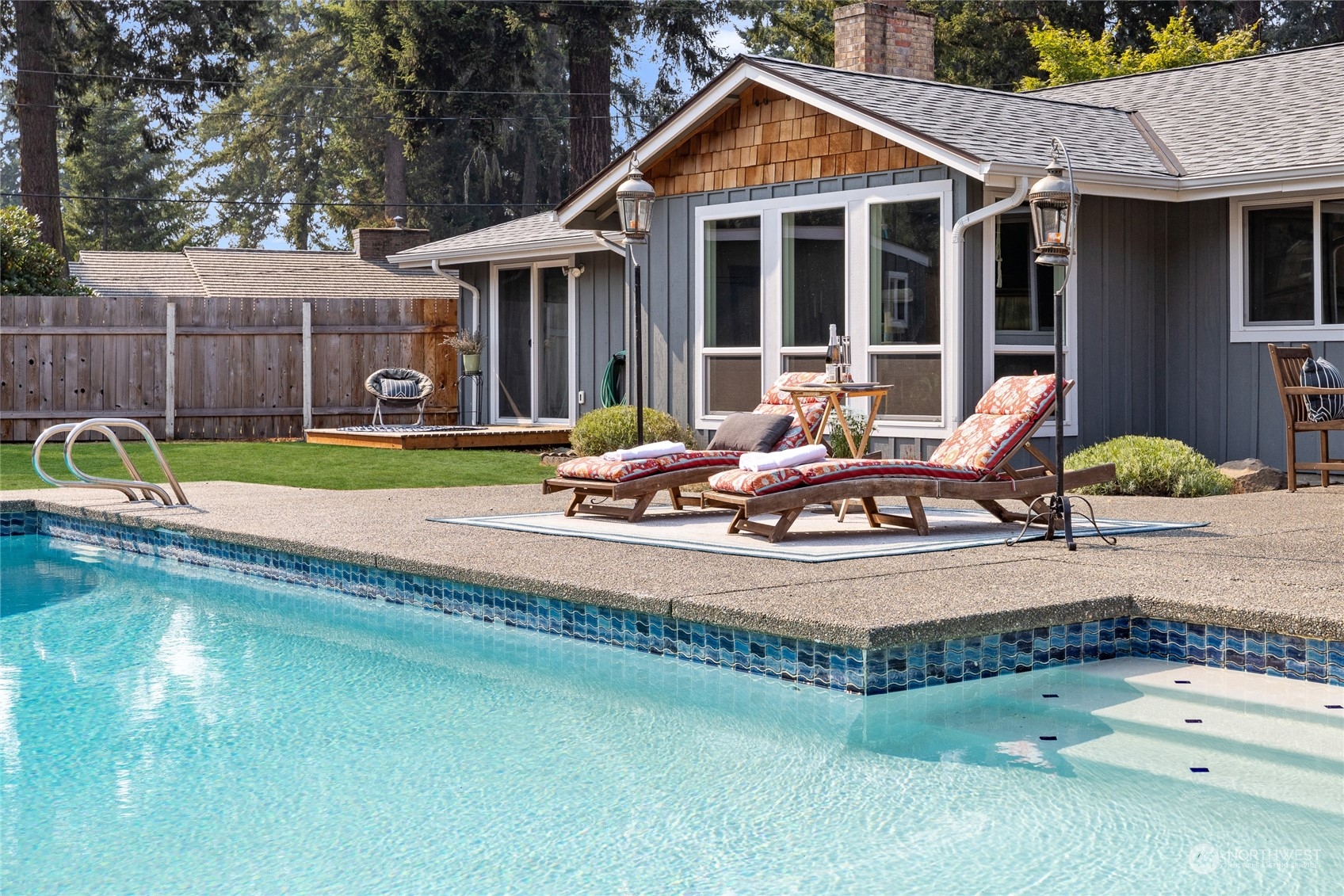 12203 Oak Tree Place SW