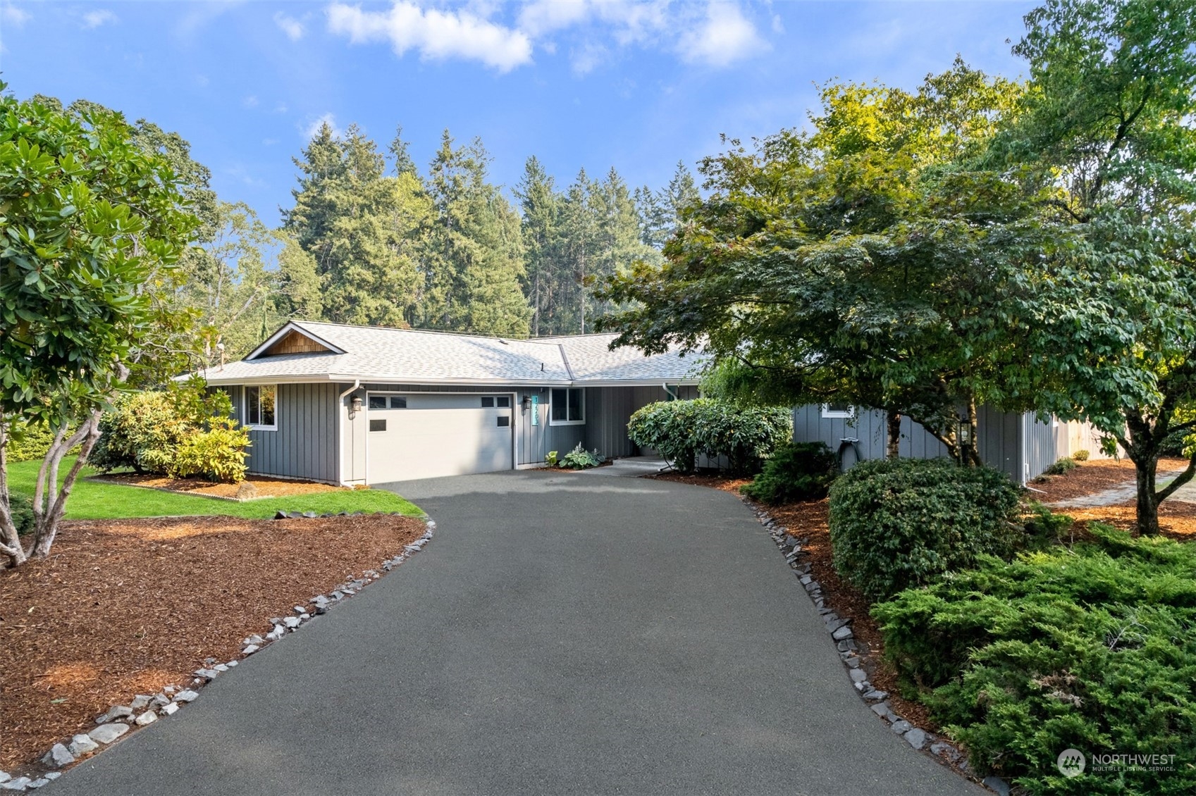 12203 Oak Tree Place SW