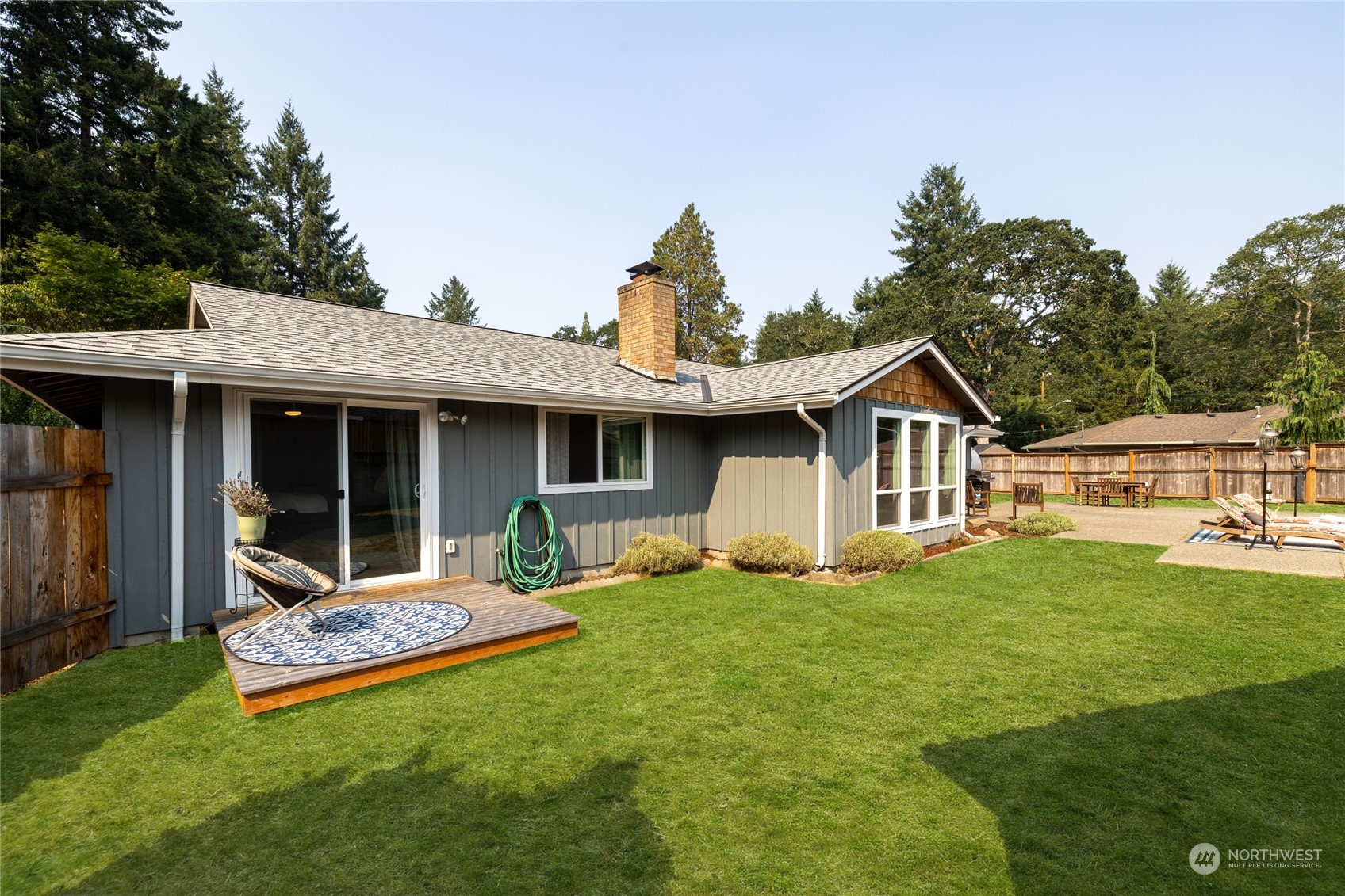 12203 Oak Tree Place SW