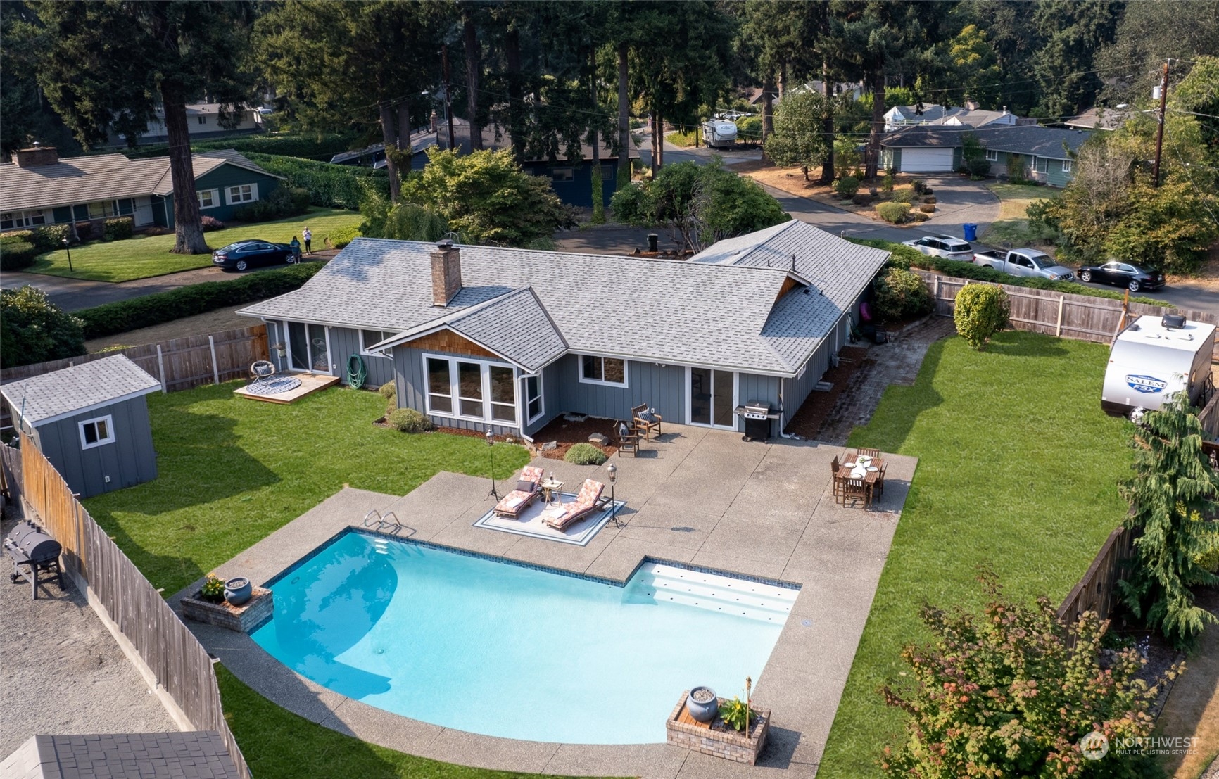 12203 Oak Tree Place SW