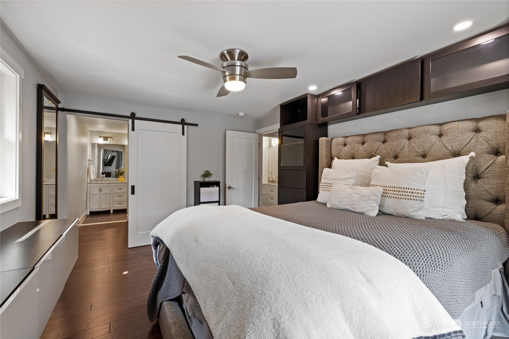 12203 Oak Tree Place SW