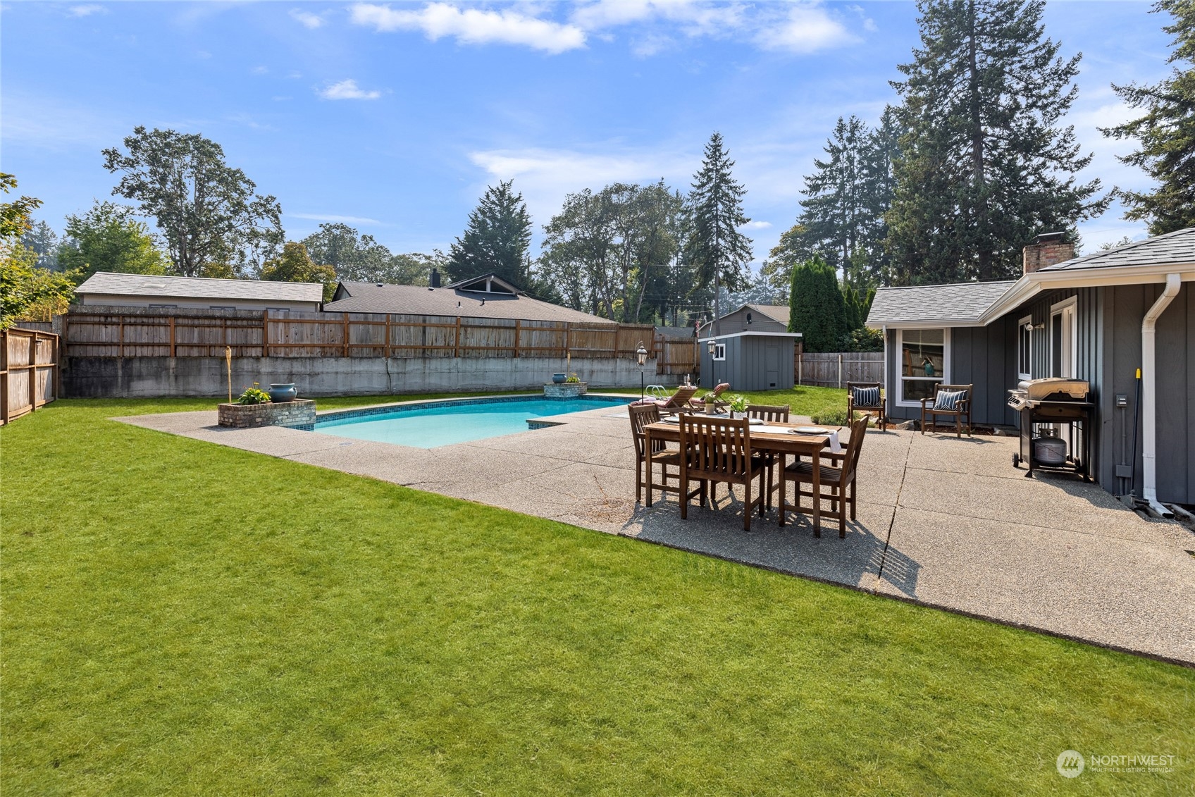 12203 Oak Tree Place SW