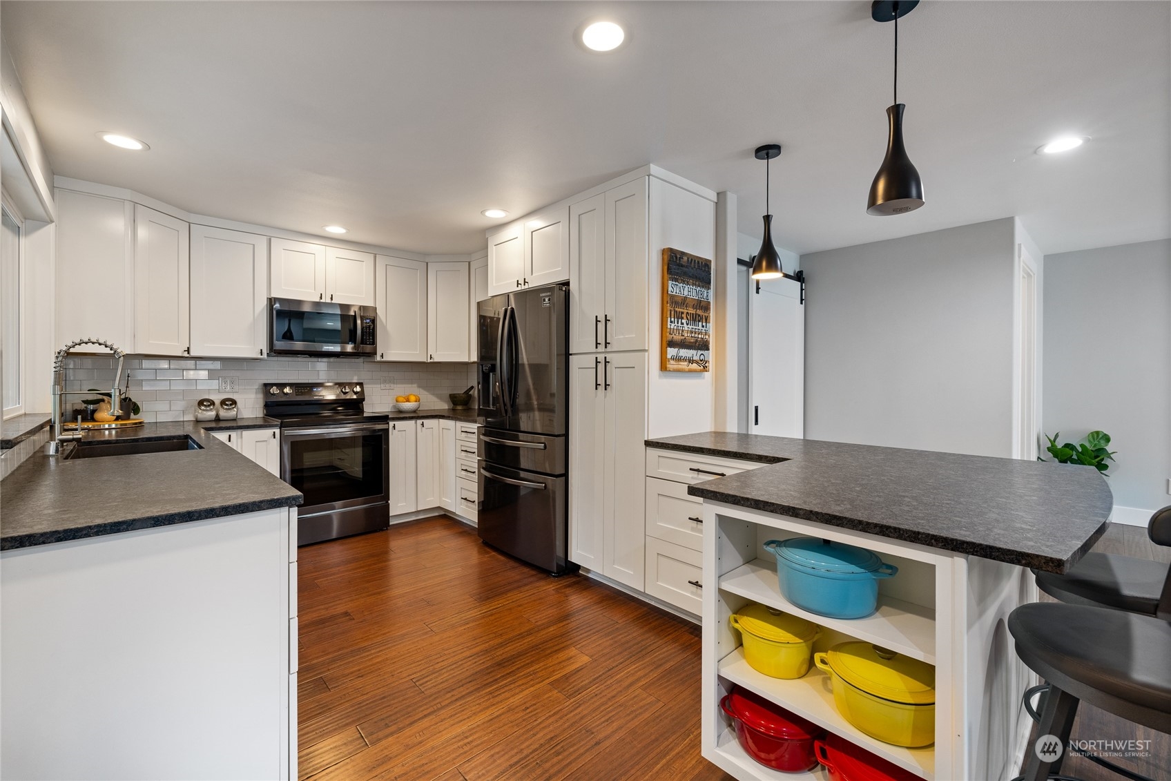 12203 Oak Tree Place SW