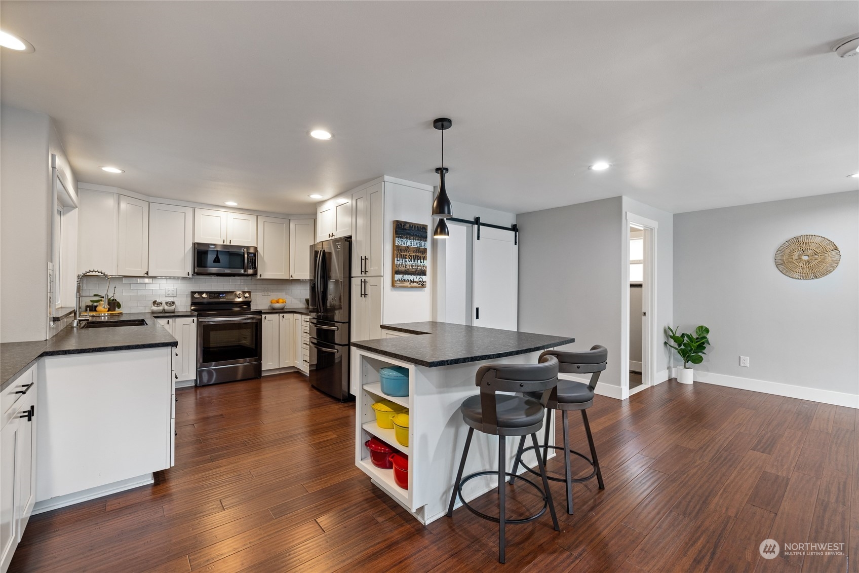 12203 Oak Tree Place SW