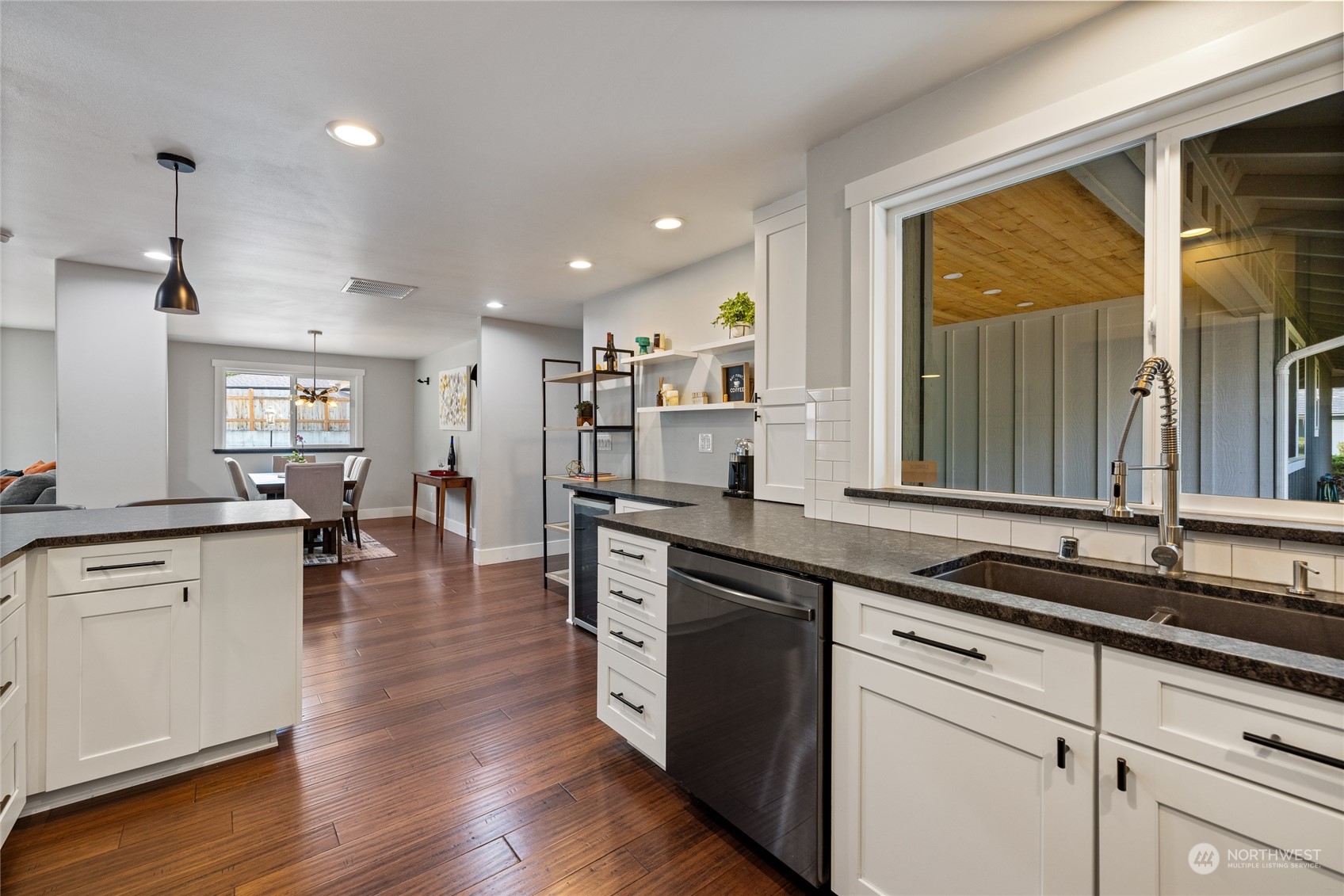 12203 Oak Tree Place SW