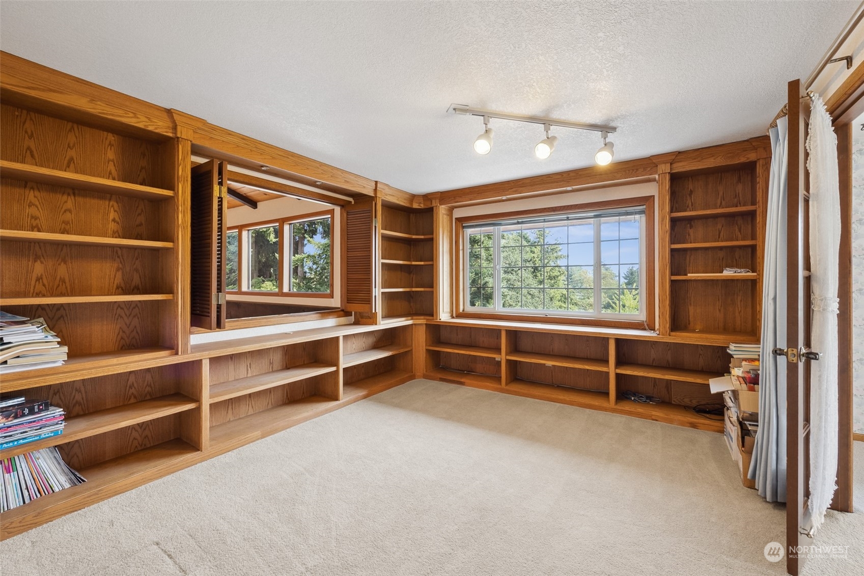 10024 100th Street Ct SW