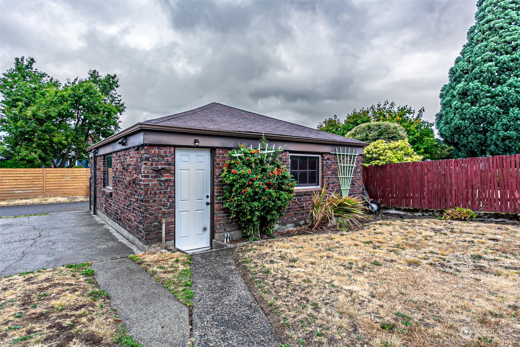 4007 N 11th Street