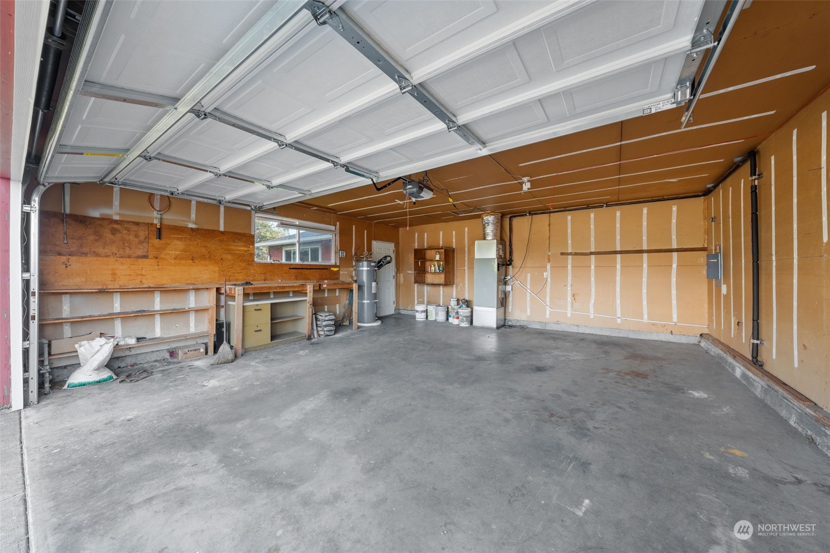 8802 Colgate Drive W