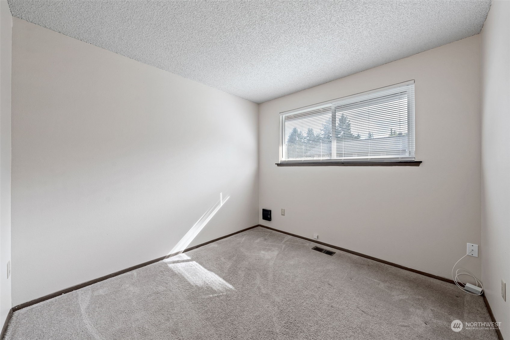 8802 Colgate Drive W