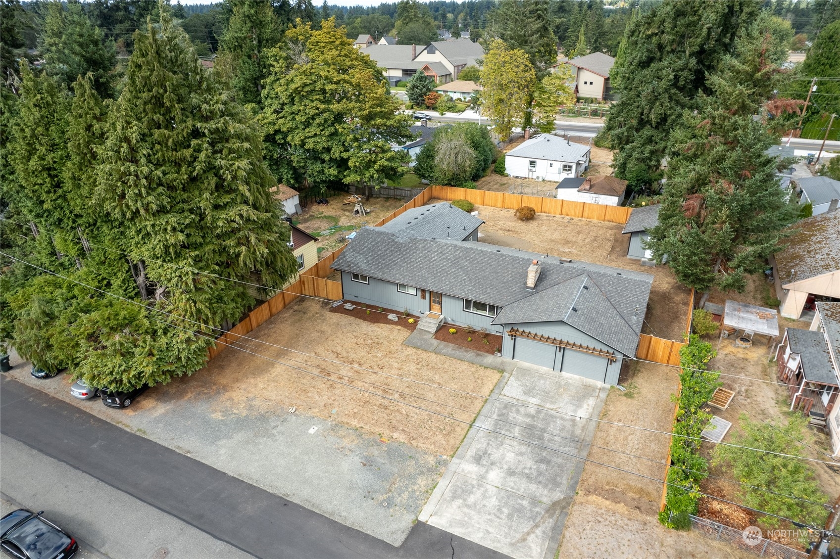 8725 Newgrove Avenue SW