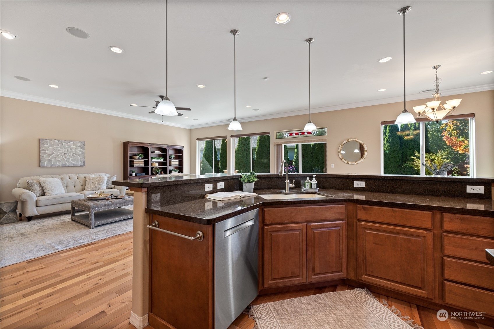 4995 Spokane Street NE