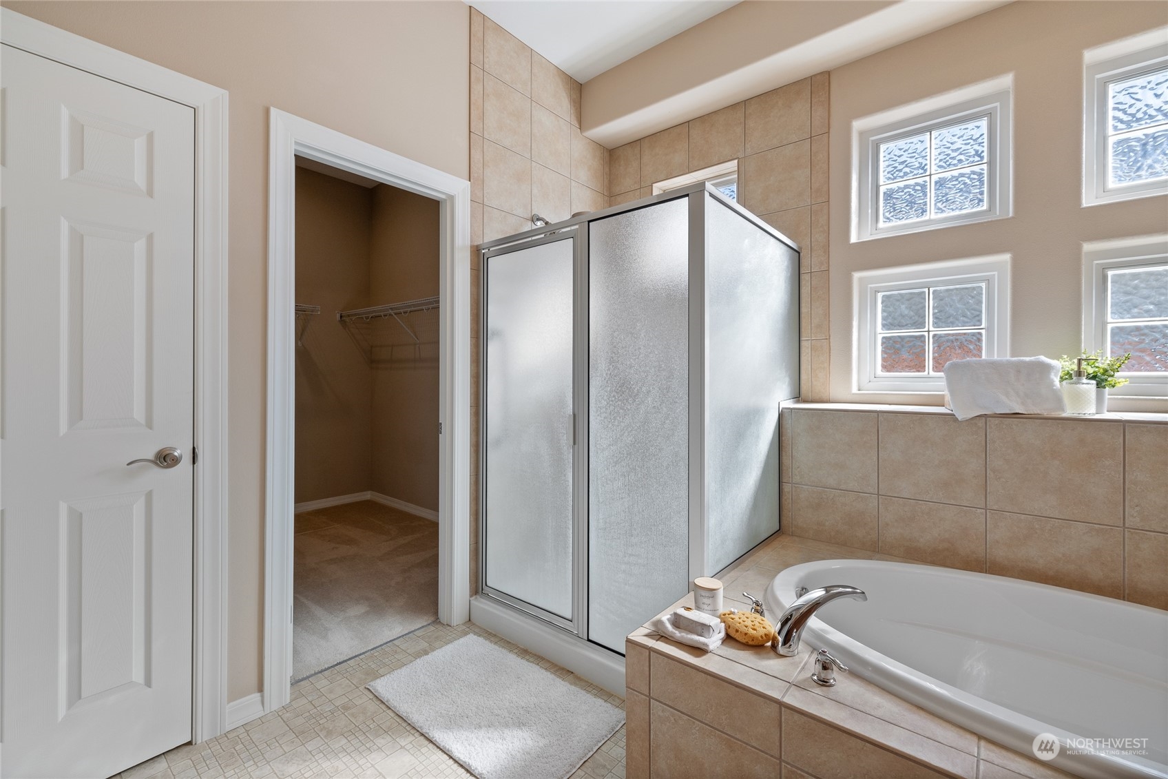 4995 Spokane Street NE