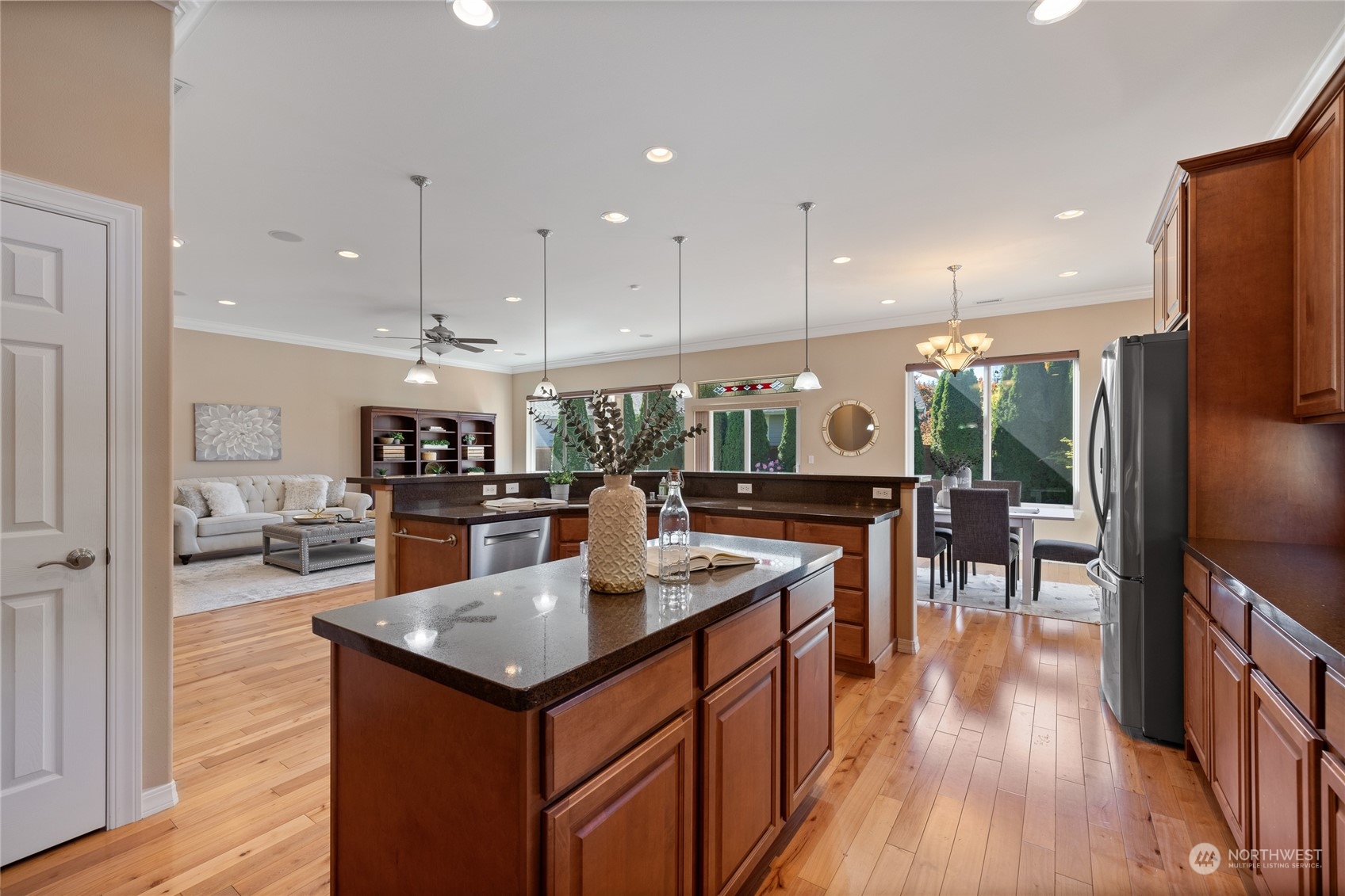 4995 Spokane Street NE