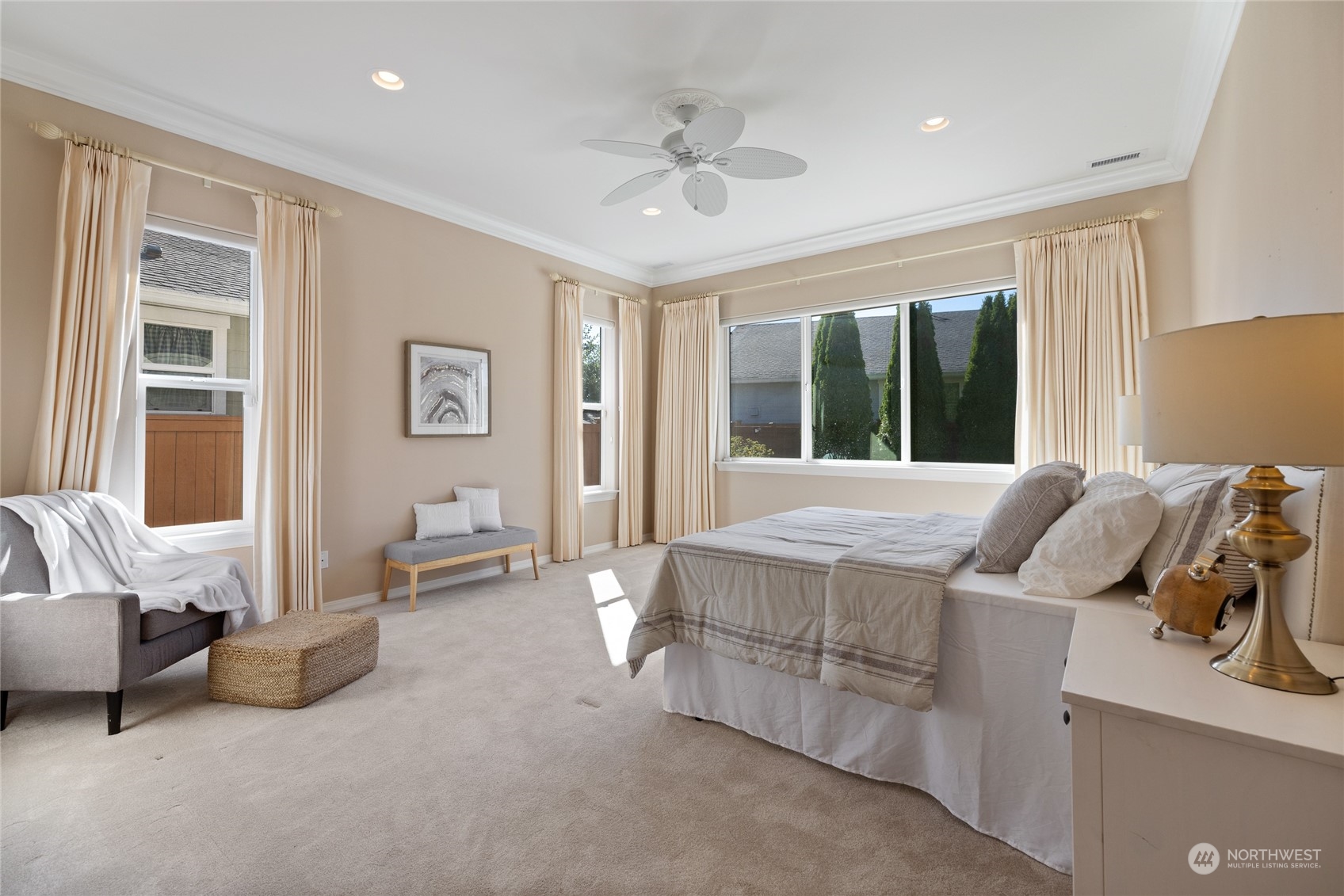 4995 Spokane Street NE