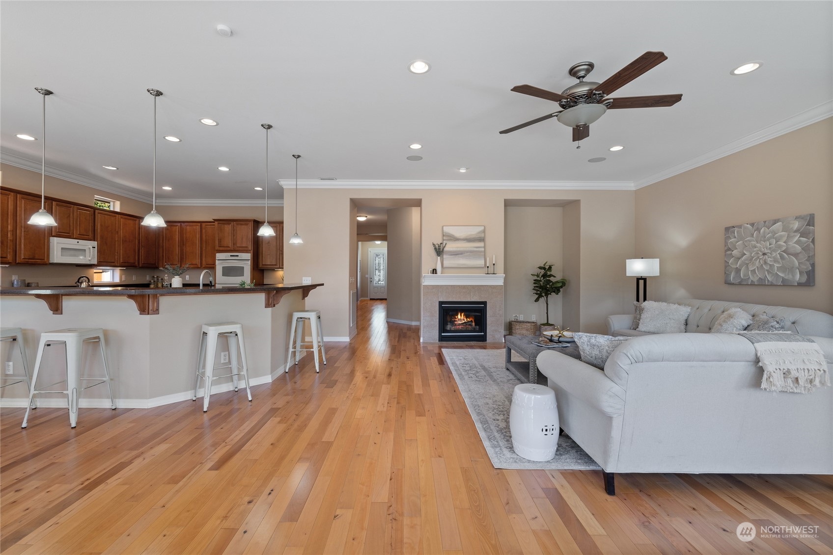 4995 Spokane Street NE