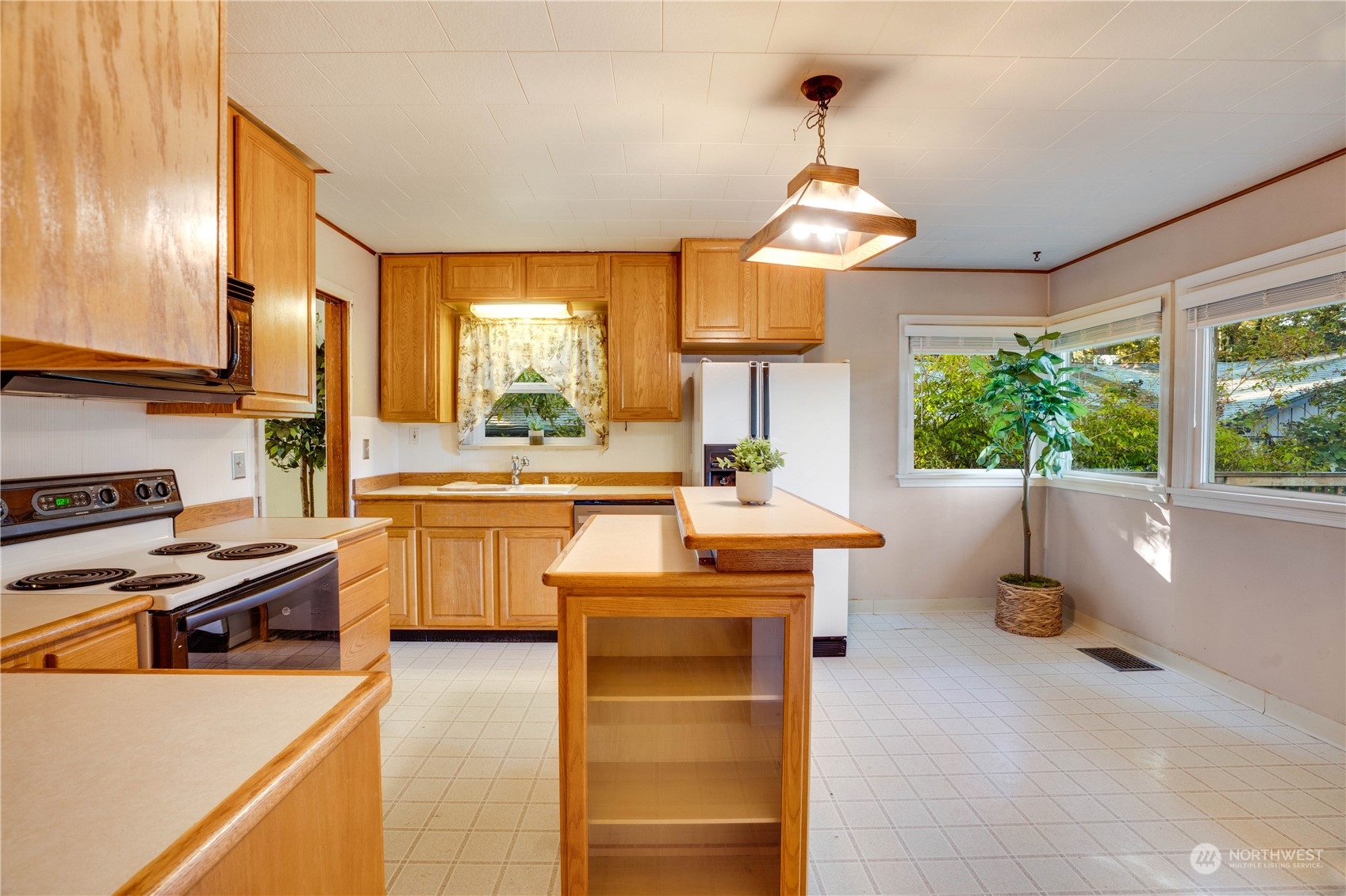 9026 Waverly Drive SW, -1900