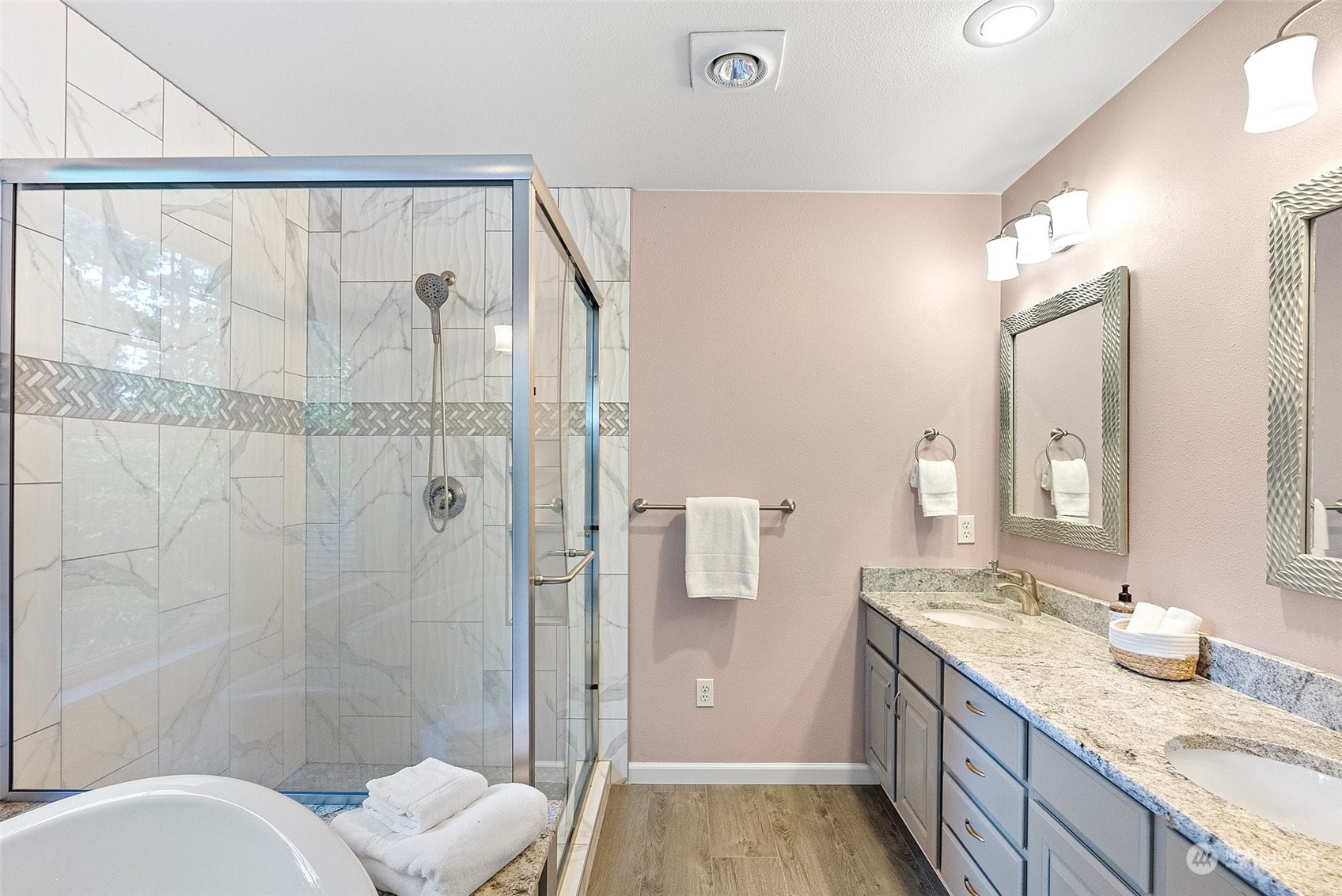 17011 126th Avenue E