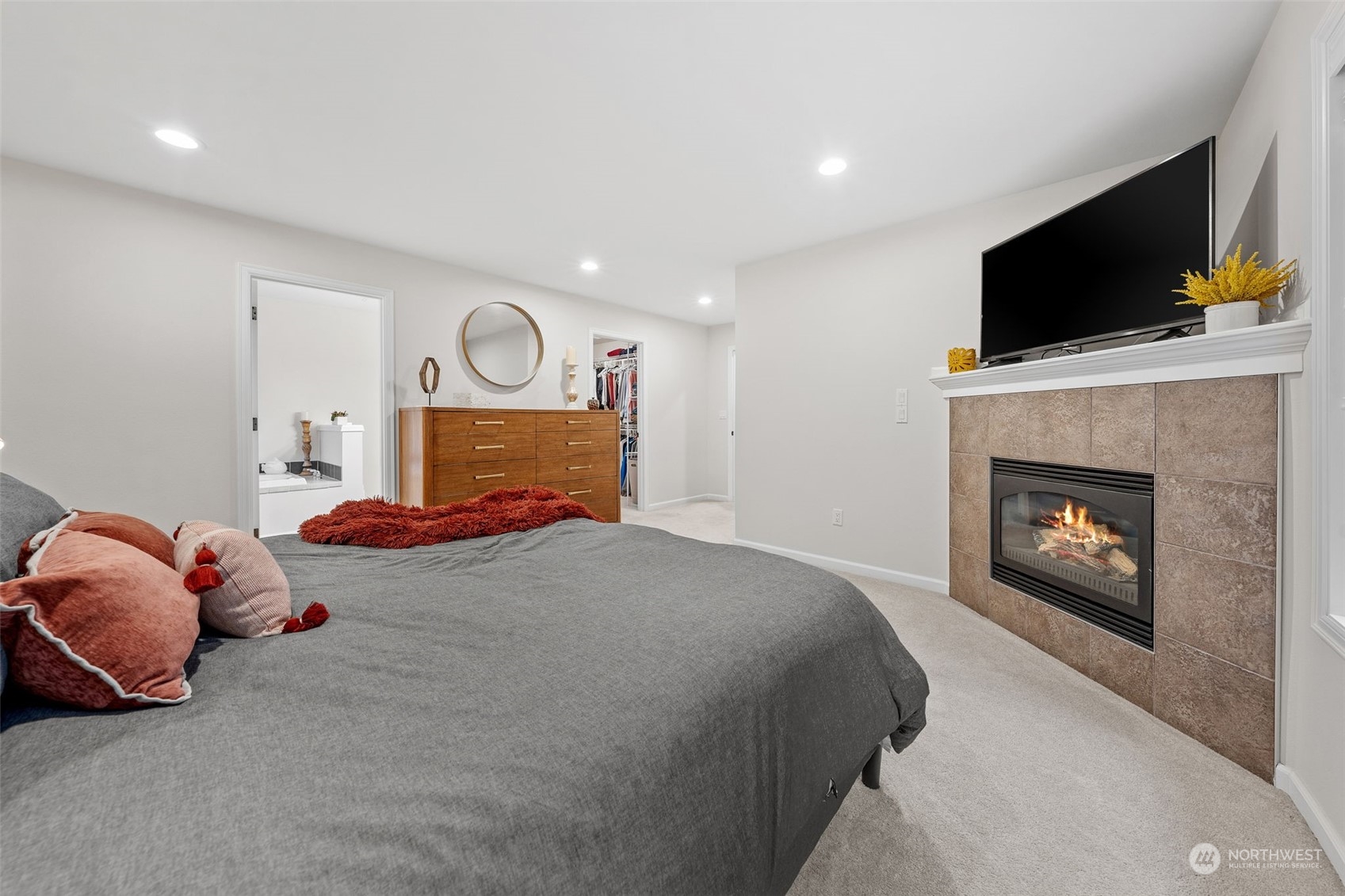 11608 12th Ave Ct NW