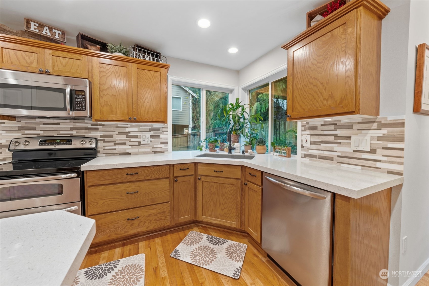 11608 12th Ave Ct NW