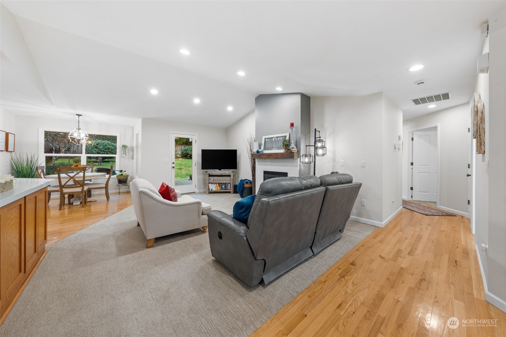 11608 12th Ave Ct NW