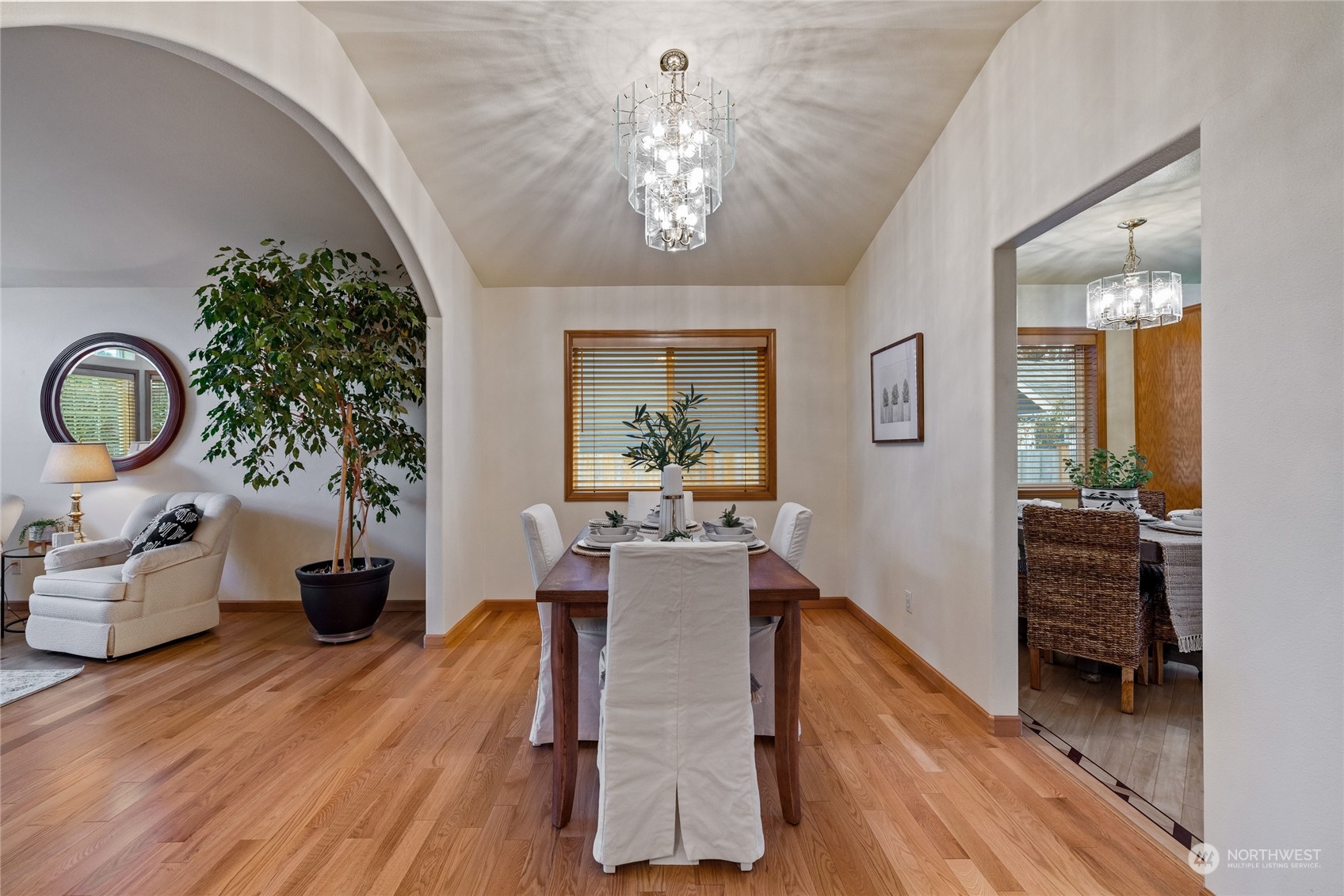 1103 21st Street Pl NW