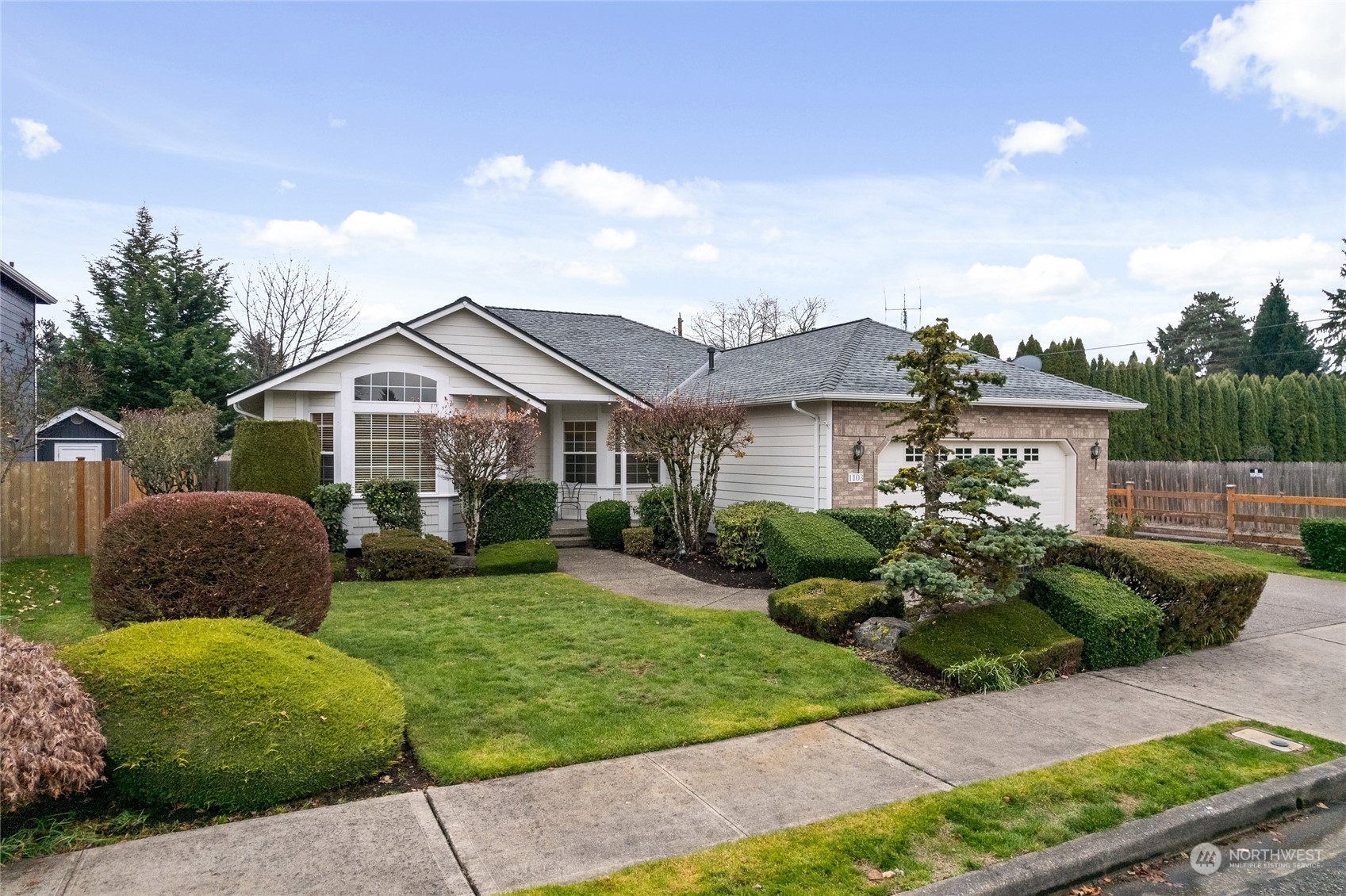 1103 21st Street Pl NW